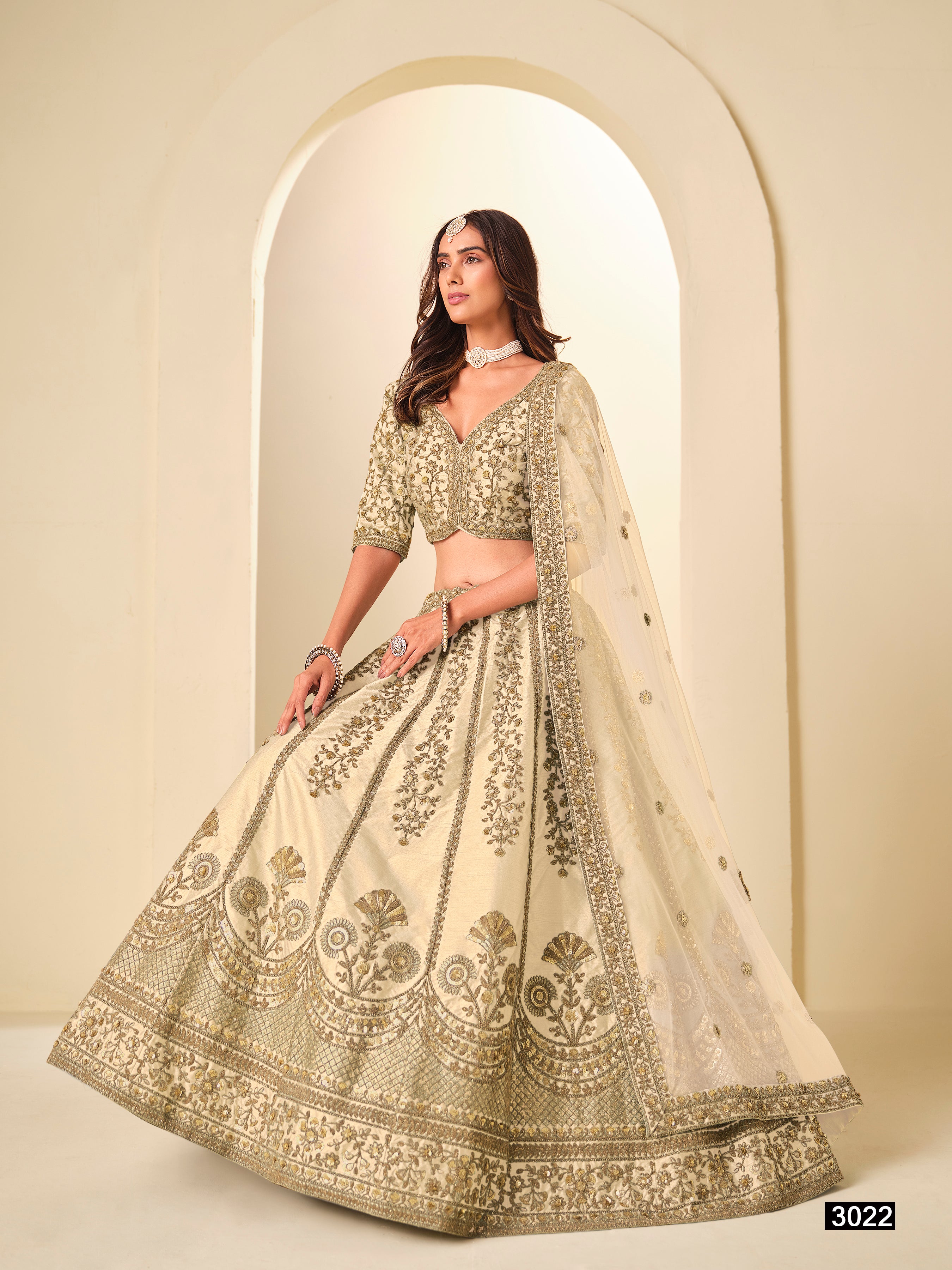 White Pure Soft Art Silk Heavy Embroidery Work Bridal Lehenga