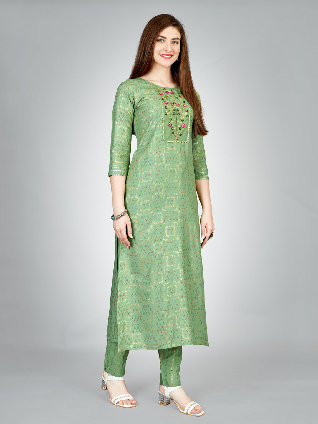 Pista Pure Soft Heavy Reyon Cotton Blend Print Salwar Suit