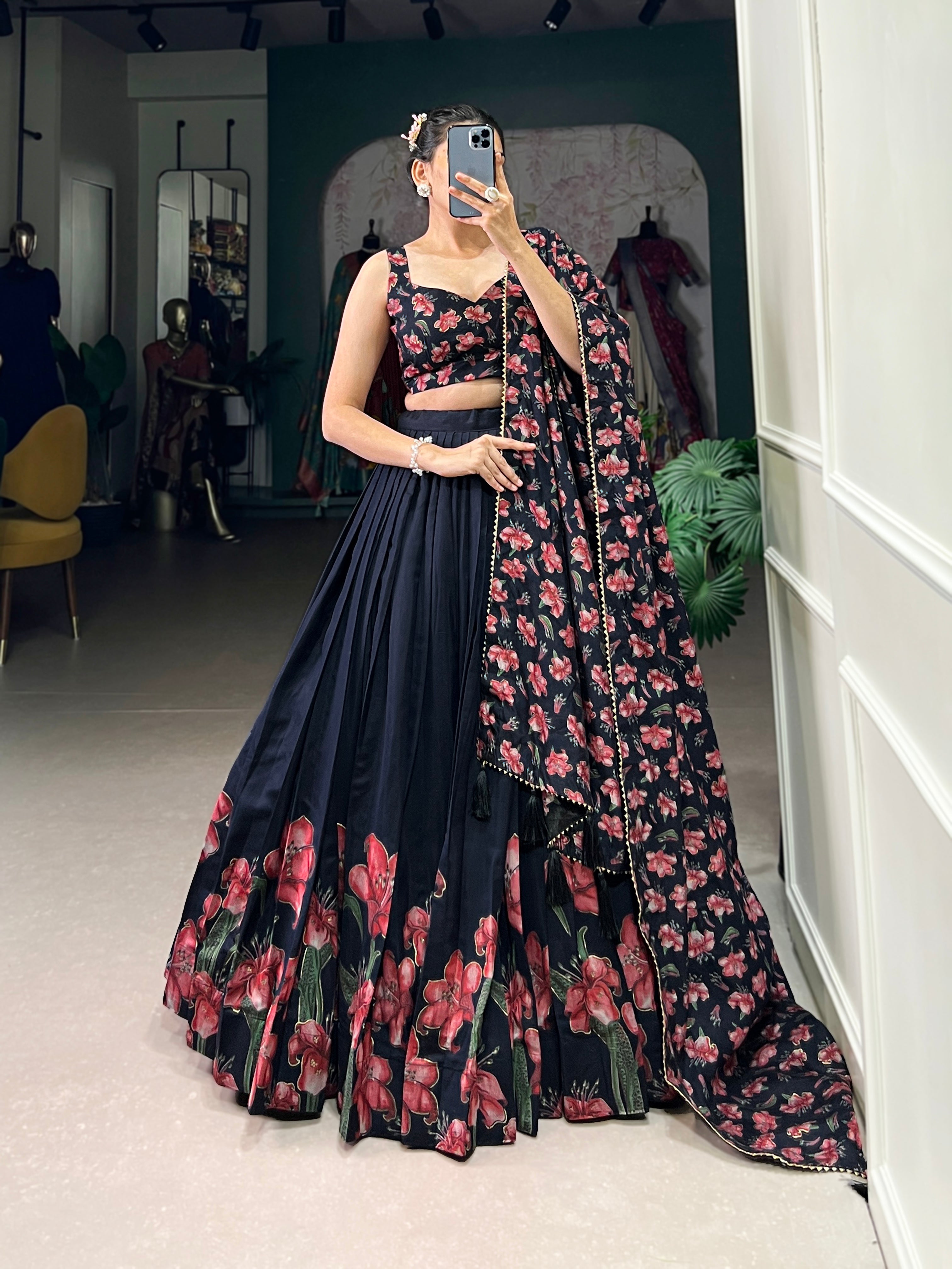 Lehenga Choli