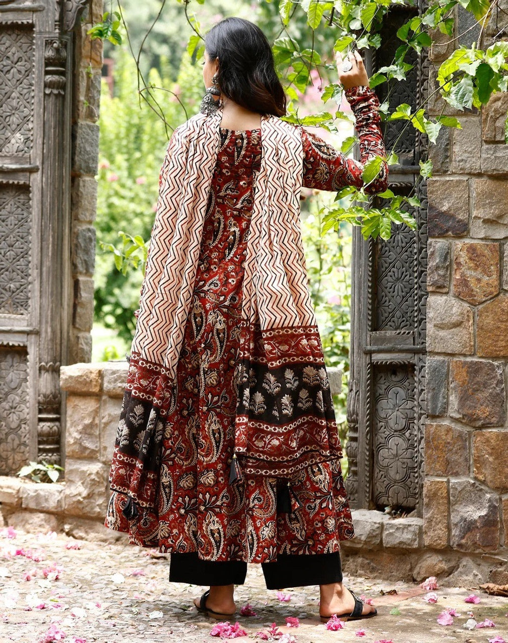 Maroon Pure Soft Reyon Cotton Blend Print Salwar Suit