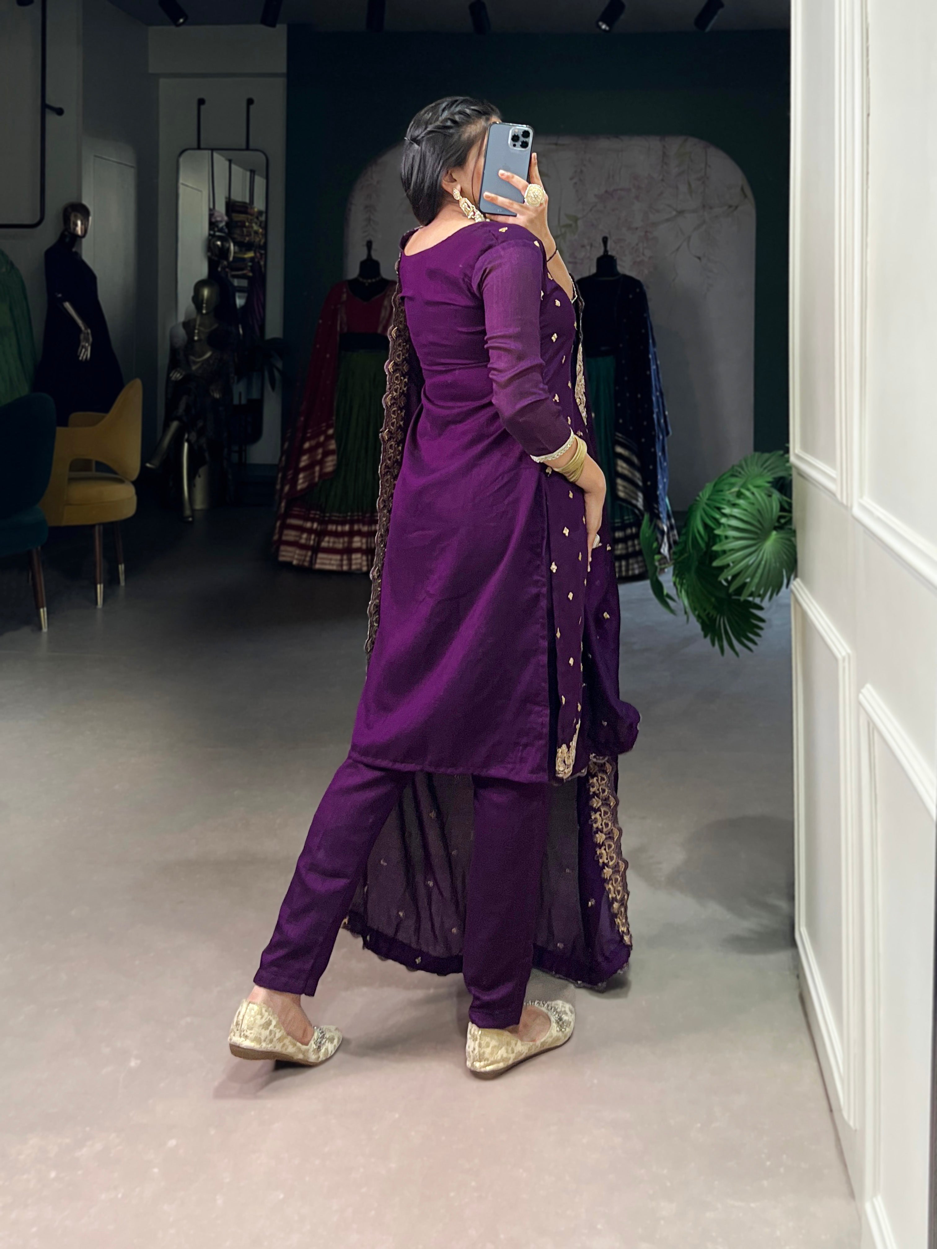 Salwar Suit