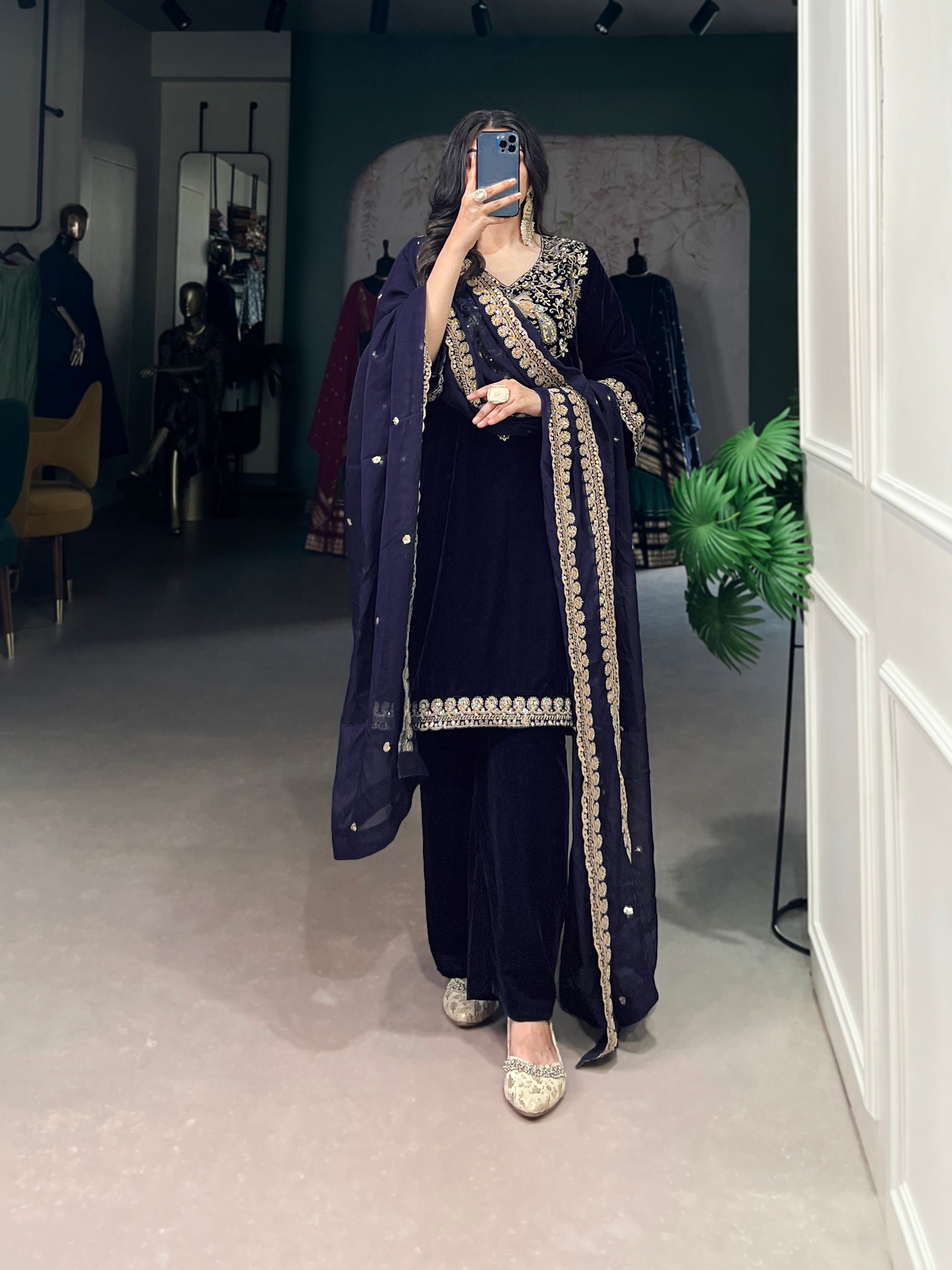 Salwar Suit