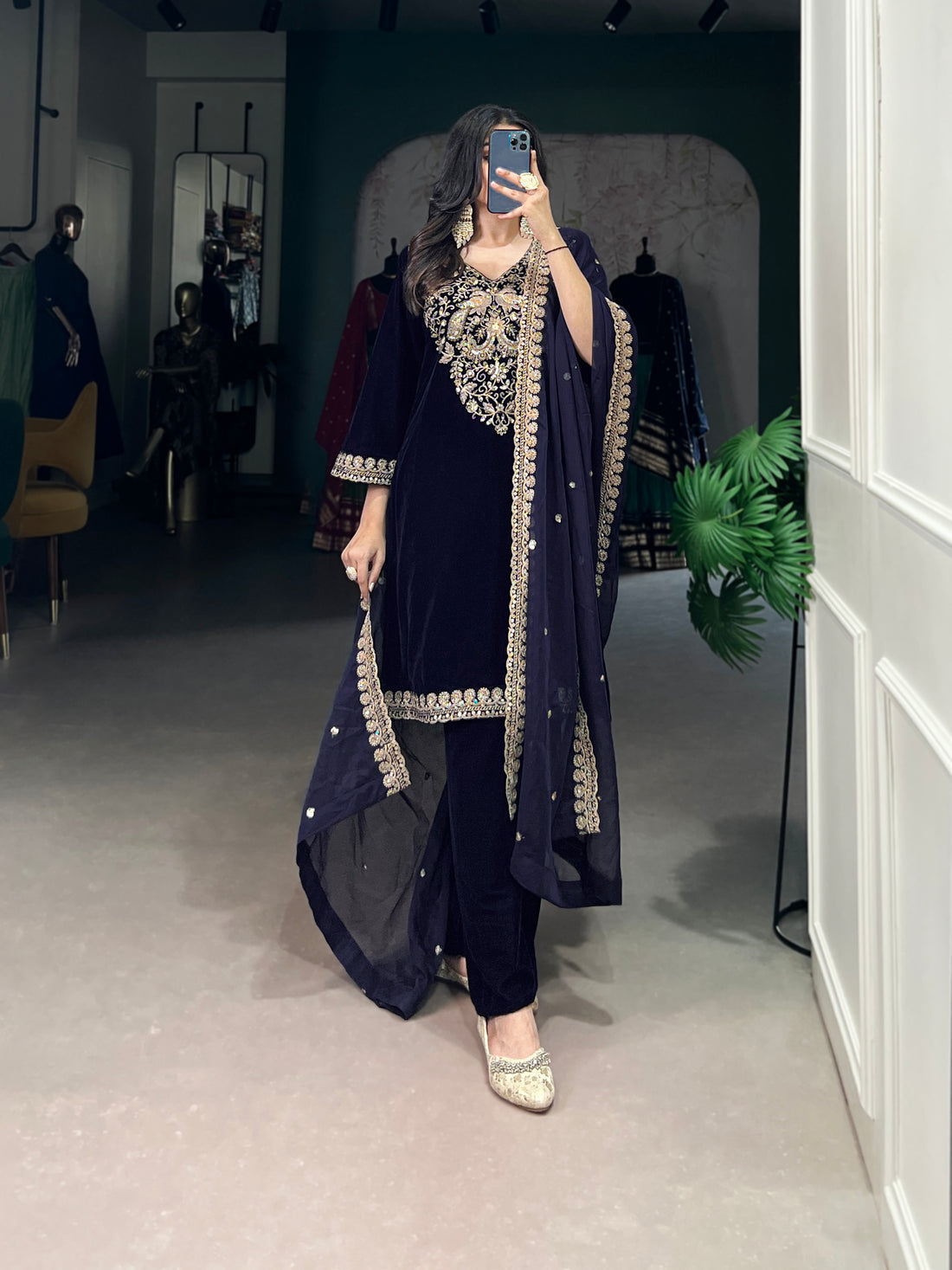 Salwar Suit