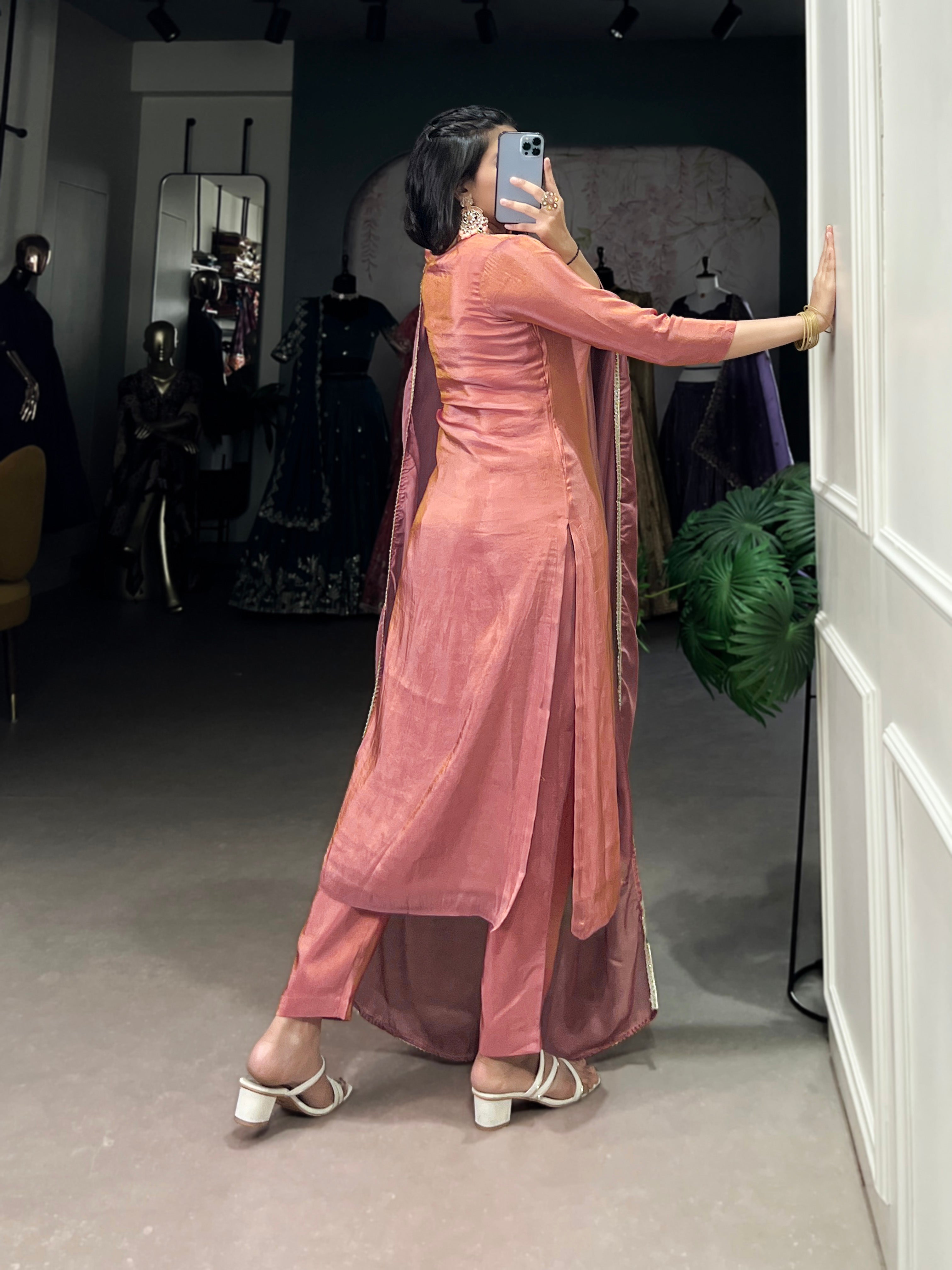 Salwar Suit