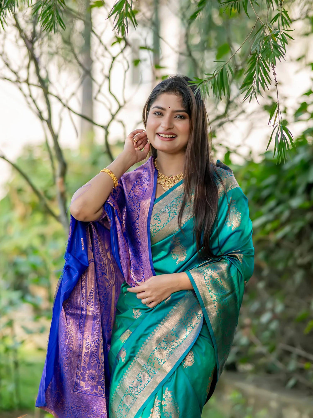 Green Pure Soft Banarasi Katan Silk Banarasi Saree Soft Silk Saree Anant Tex Exports Pvt.Ltd..