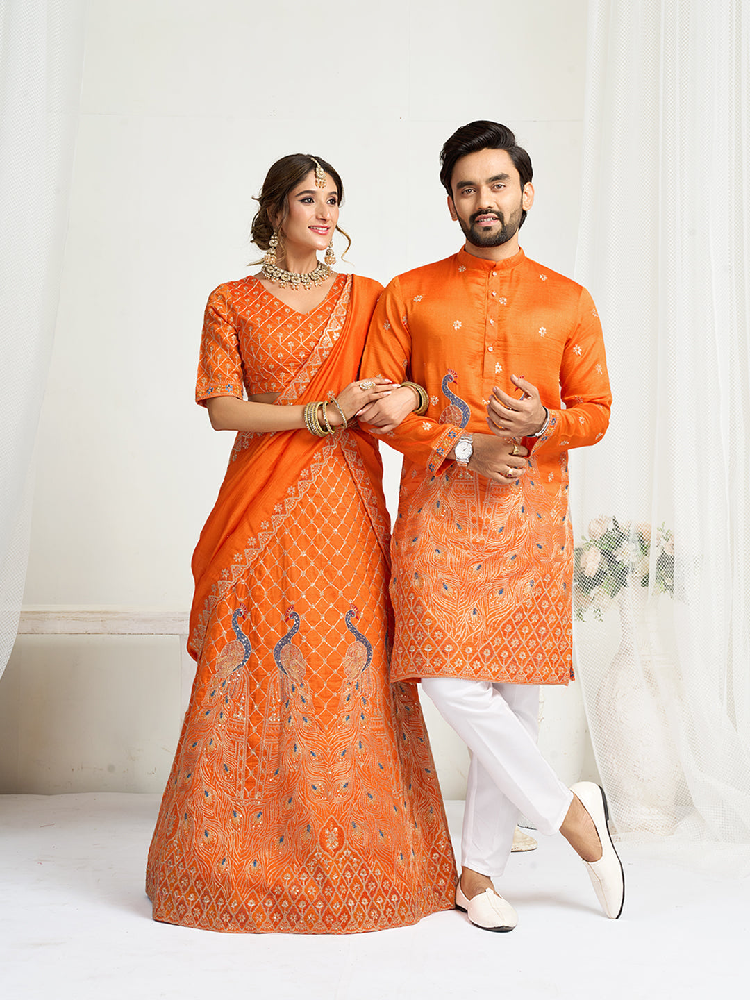 Couple Dress XL-42 / Orange Couple Dress XL-42 / Orange
