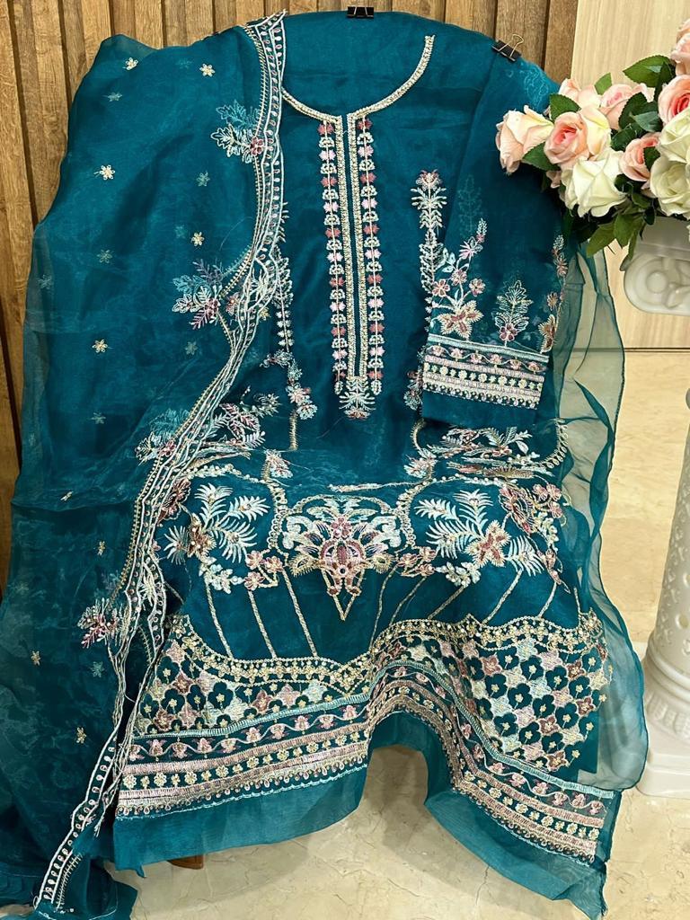 Mehboob Mistry Vol 1 D No 1070 Organza Heavy Embroidery Work Pakistani Salwar Kameez