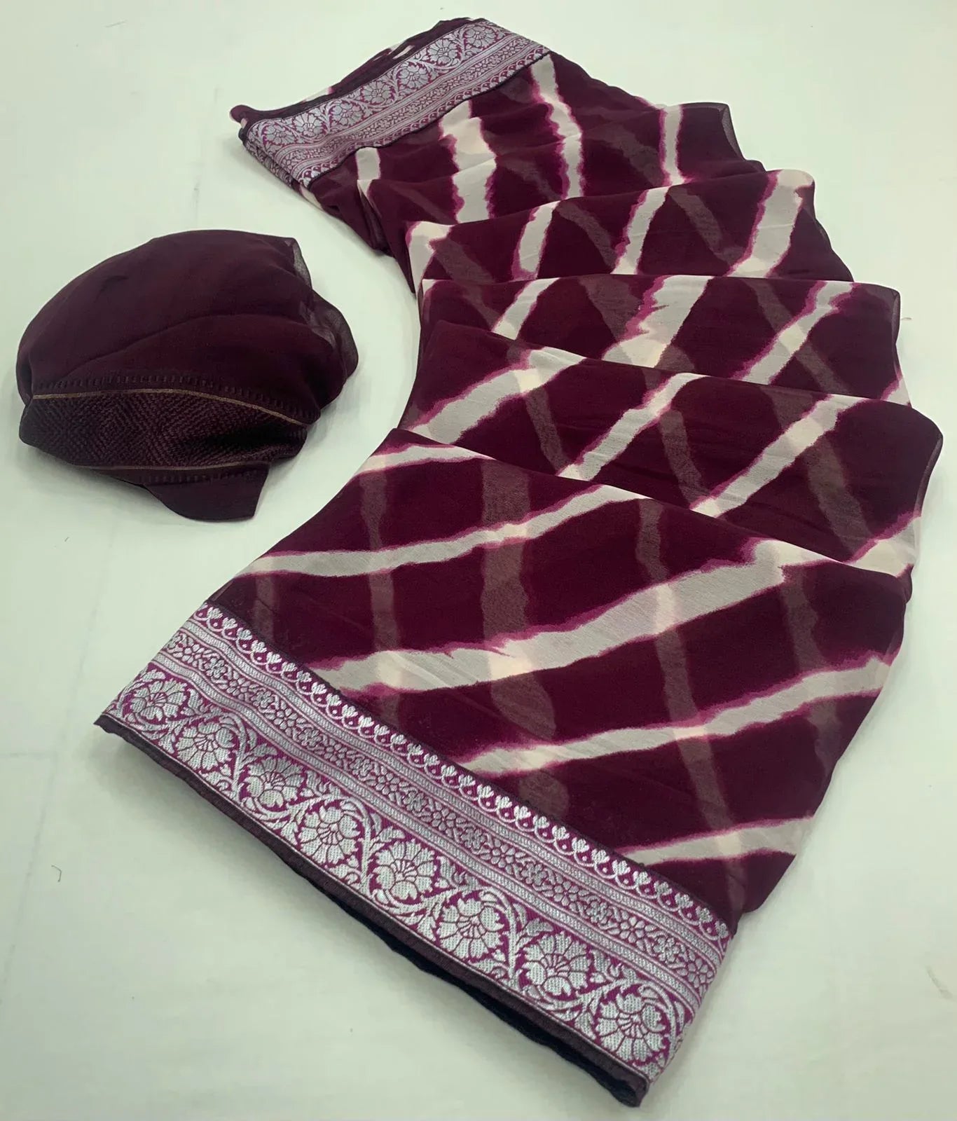 Stavan Vastra Vol 7 Fancy Weightless With Border Saree (630x10)