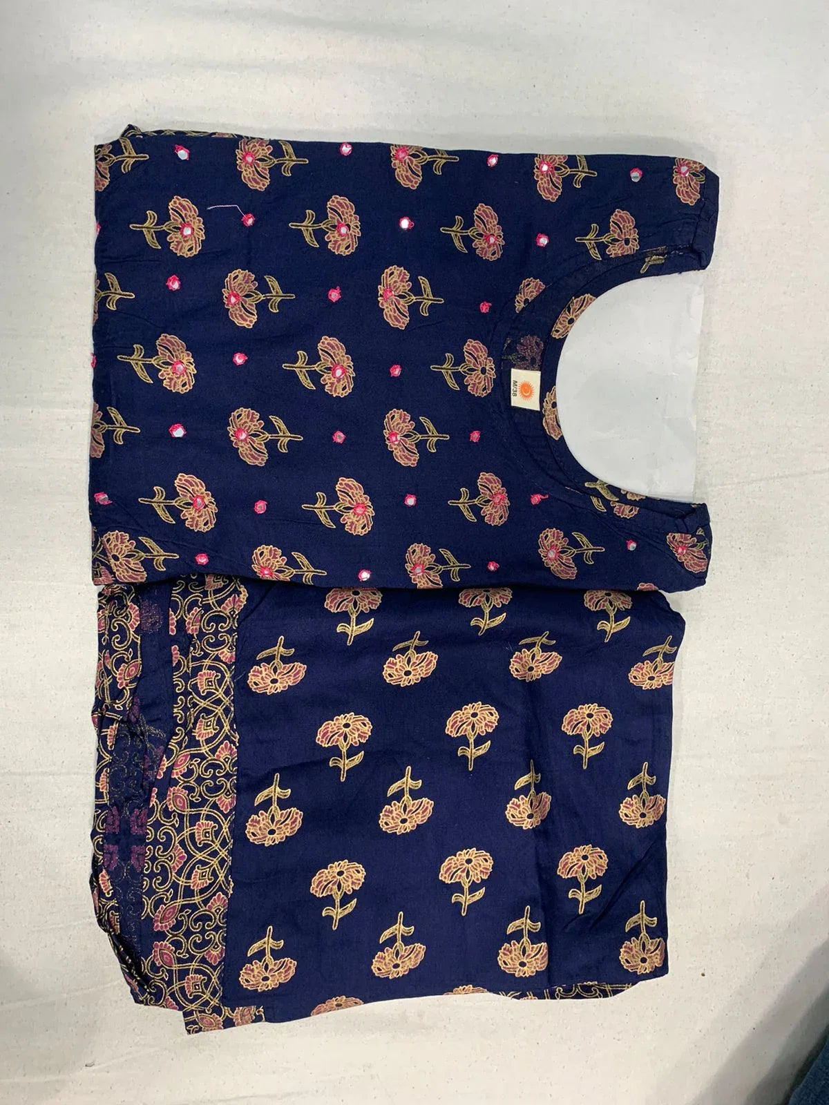 Pankh V 6 Top Heavy 14 Kg Rayon With Multi Colour Foil Print With Duppta Readymade Reyon Gown (550x05)
