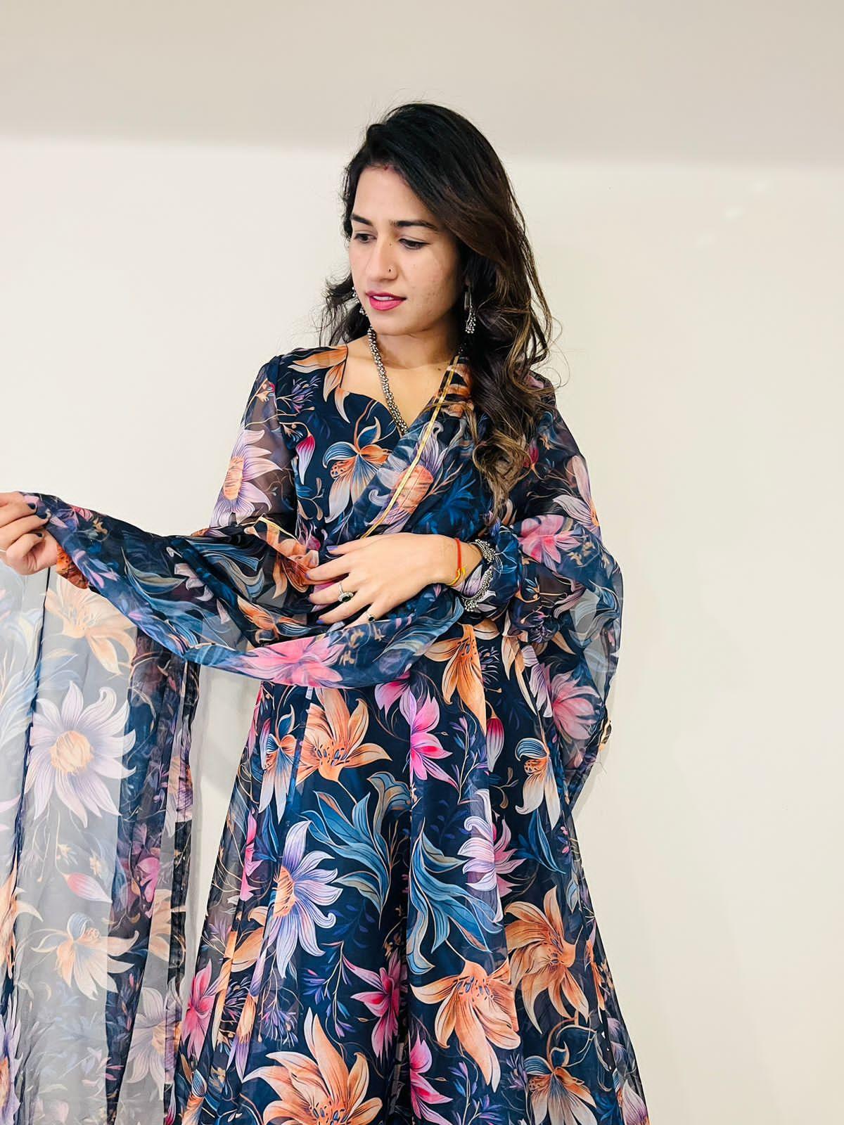 Party Wear Look Organza Taby Silk Gown