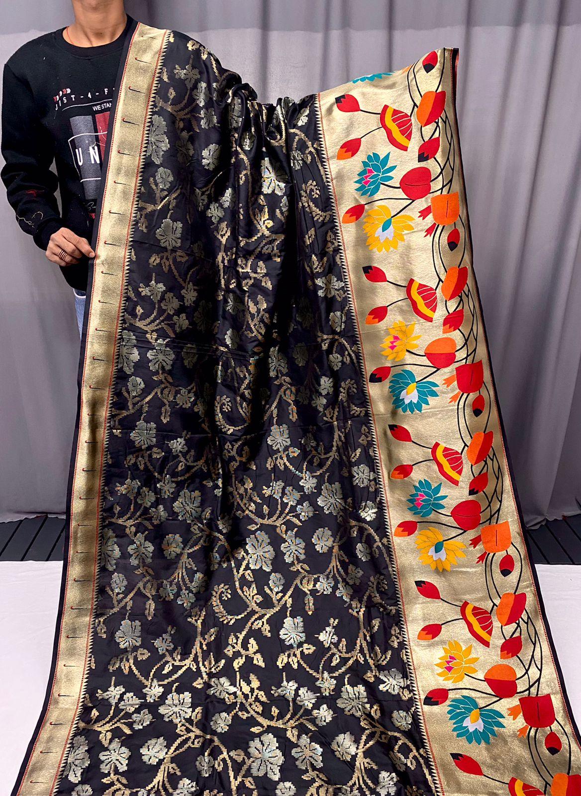 Beautiful Designer Geeta Pure Soft Paithani Silk Saree