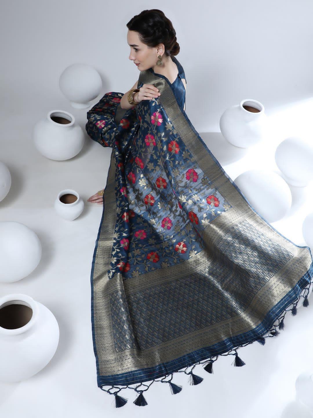 Beautiful Designer Tussar silk Jamdani Weaving Saree