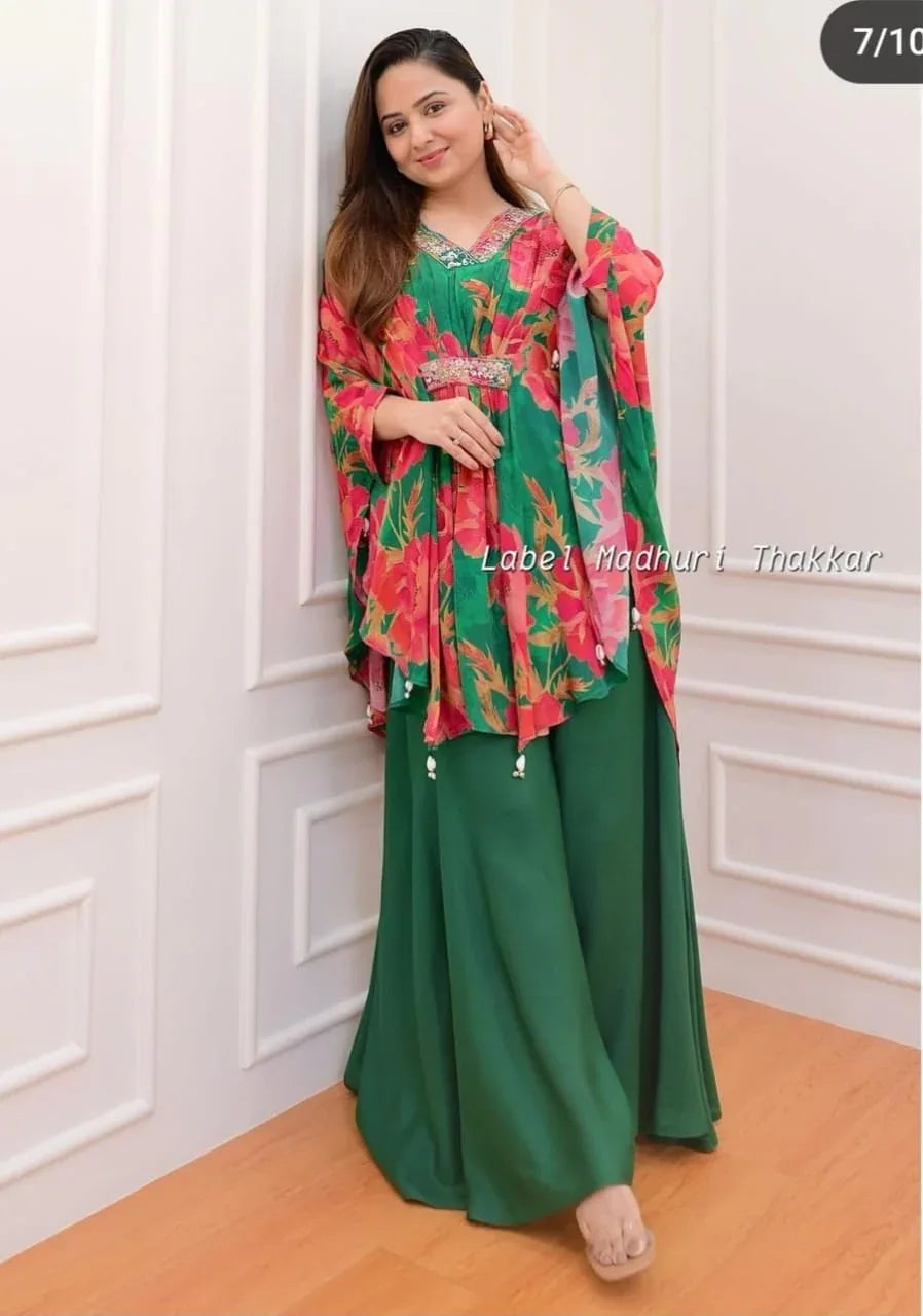 Beautiful Designer Boutique Kaftan Style Top With Paired Set