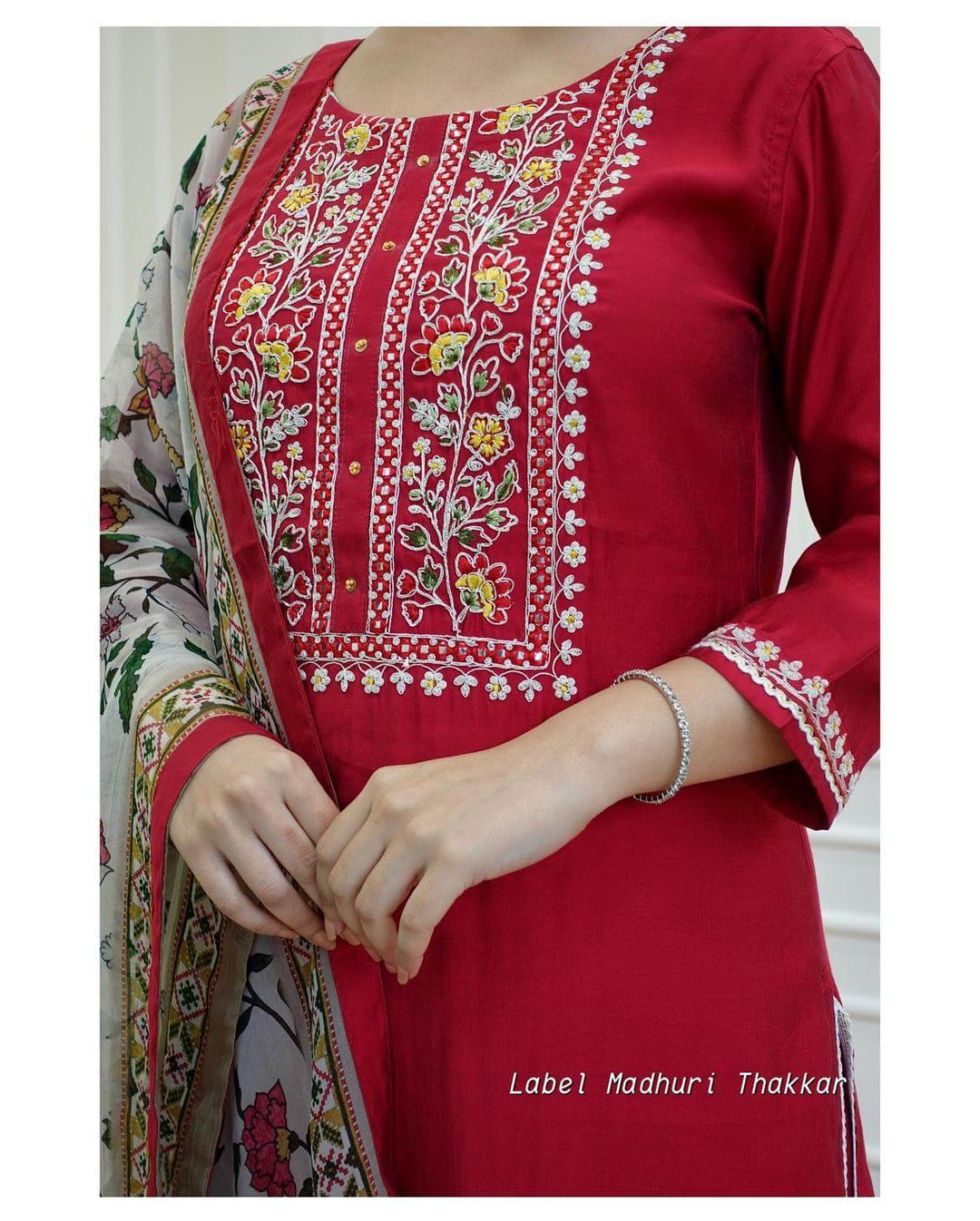 Beautiful Designer Heavy Reyon Rani Salwar Suit