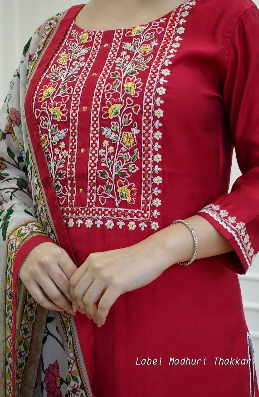 Beautiful Designer Heavy Reyon Rani Salwar Suit