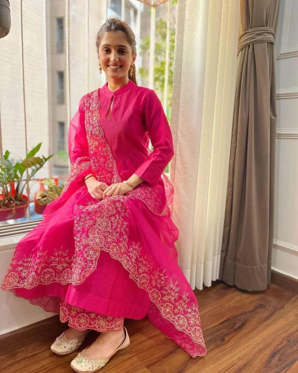 Beautiful Designer Heavy Organza Salwar Suit