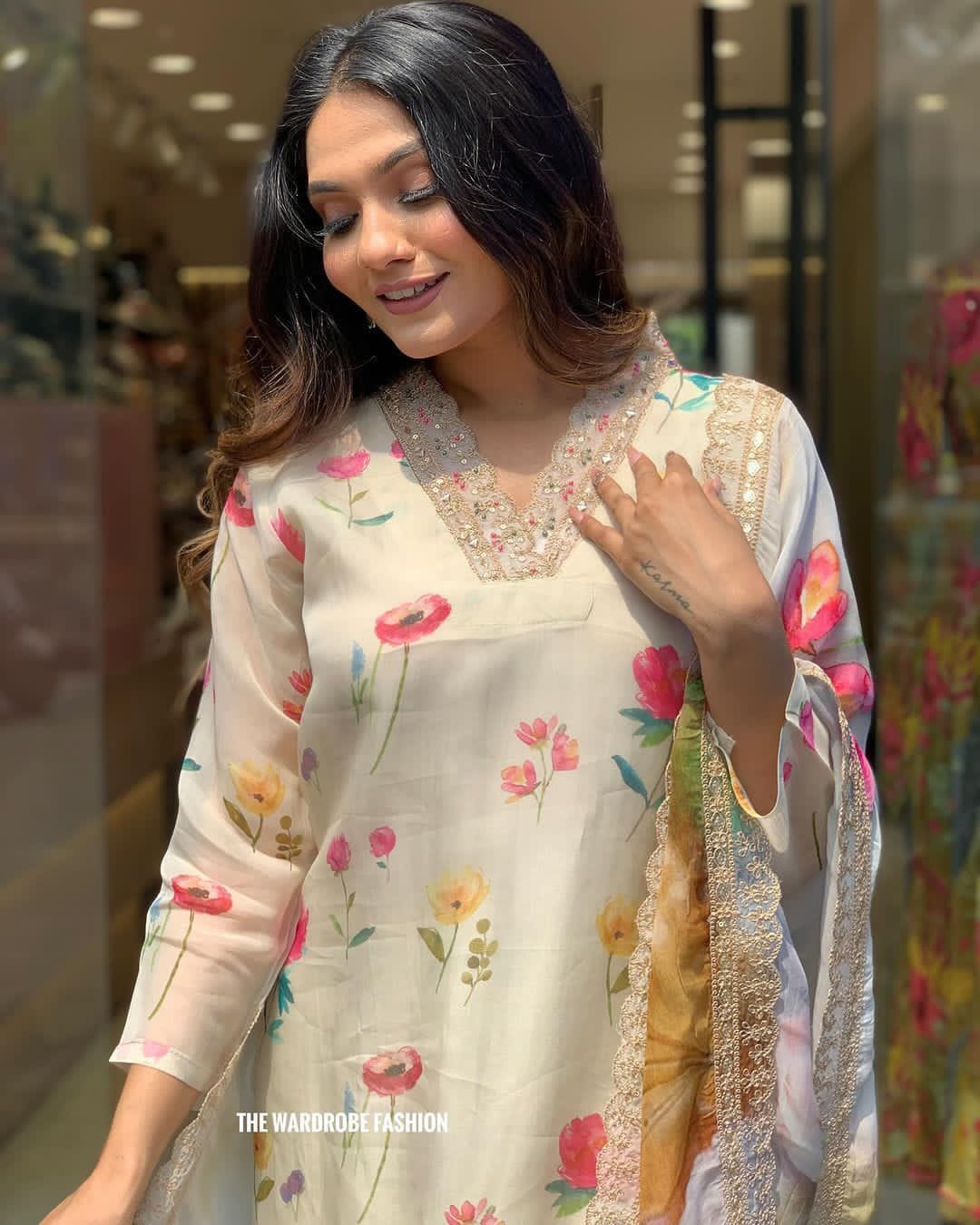 Beautiful Designer Heavy Orgenza Salwar Suit