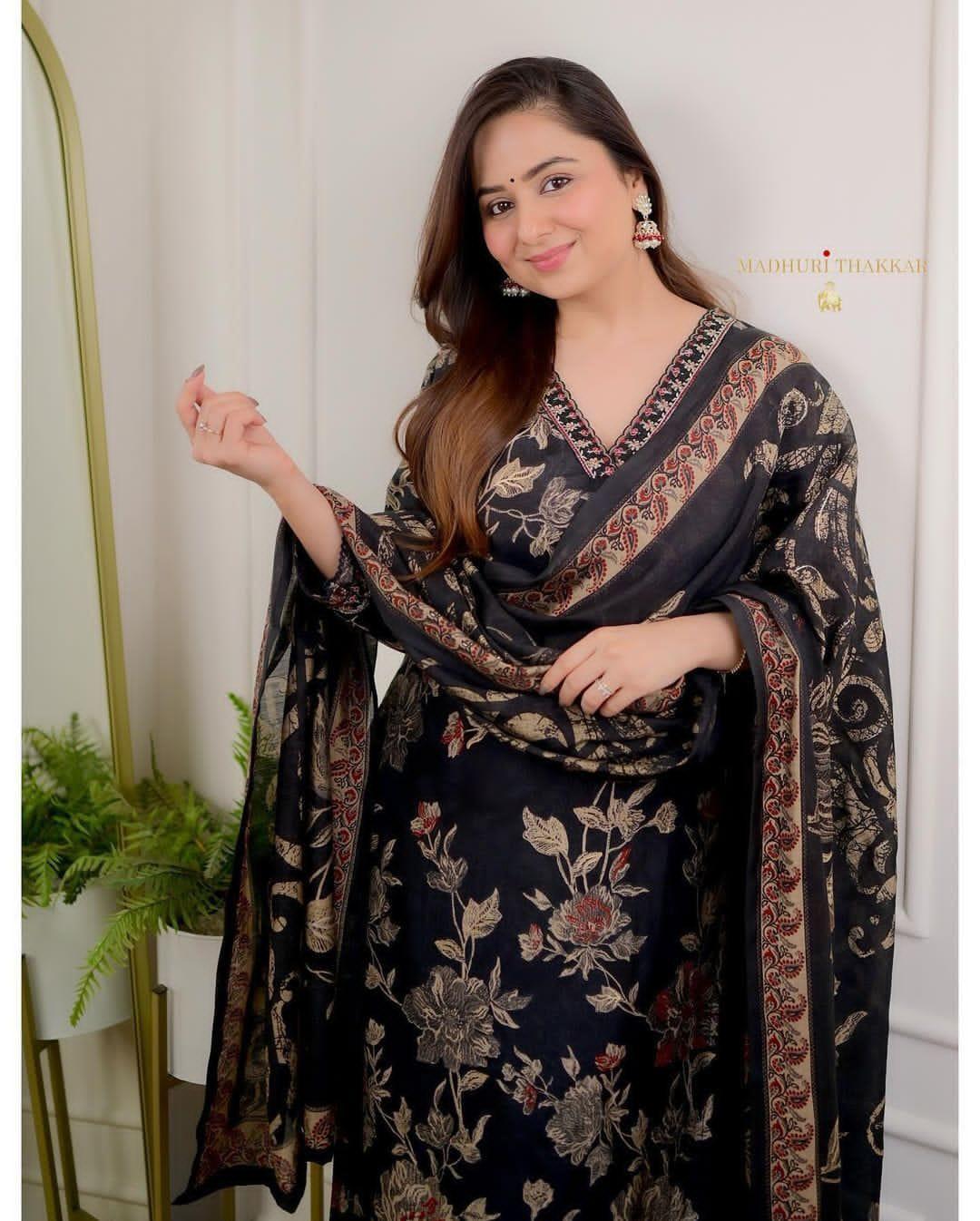 Beautiful Designer Heavy Cotton Salwar Suit