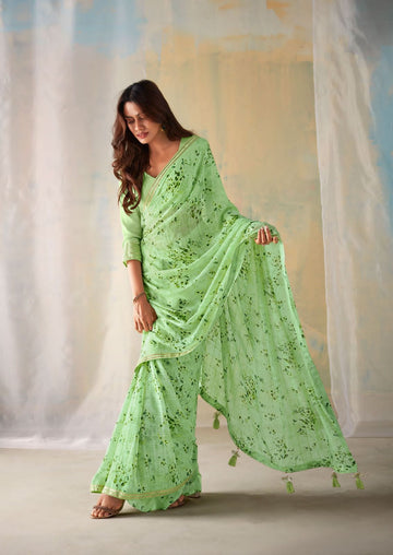 Beautiful Designer Party Wear Saadi Georgette Print Saree