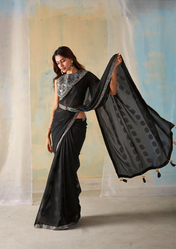 Beautiful Designer Party Wear Saadi Georgette Print Saree