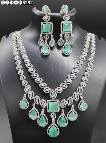 Neckles