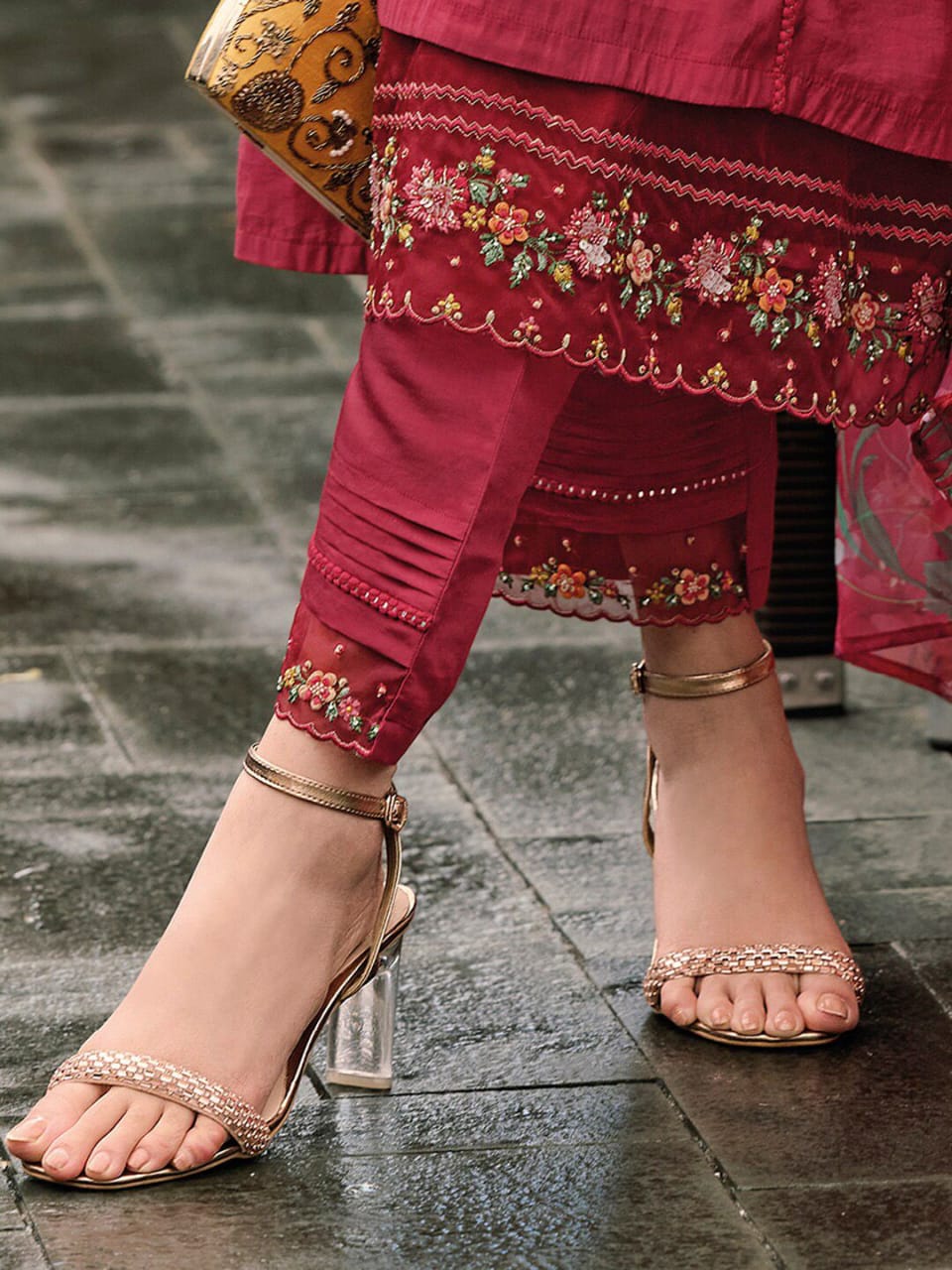 Salwar Suit