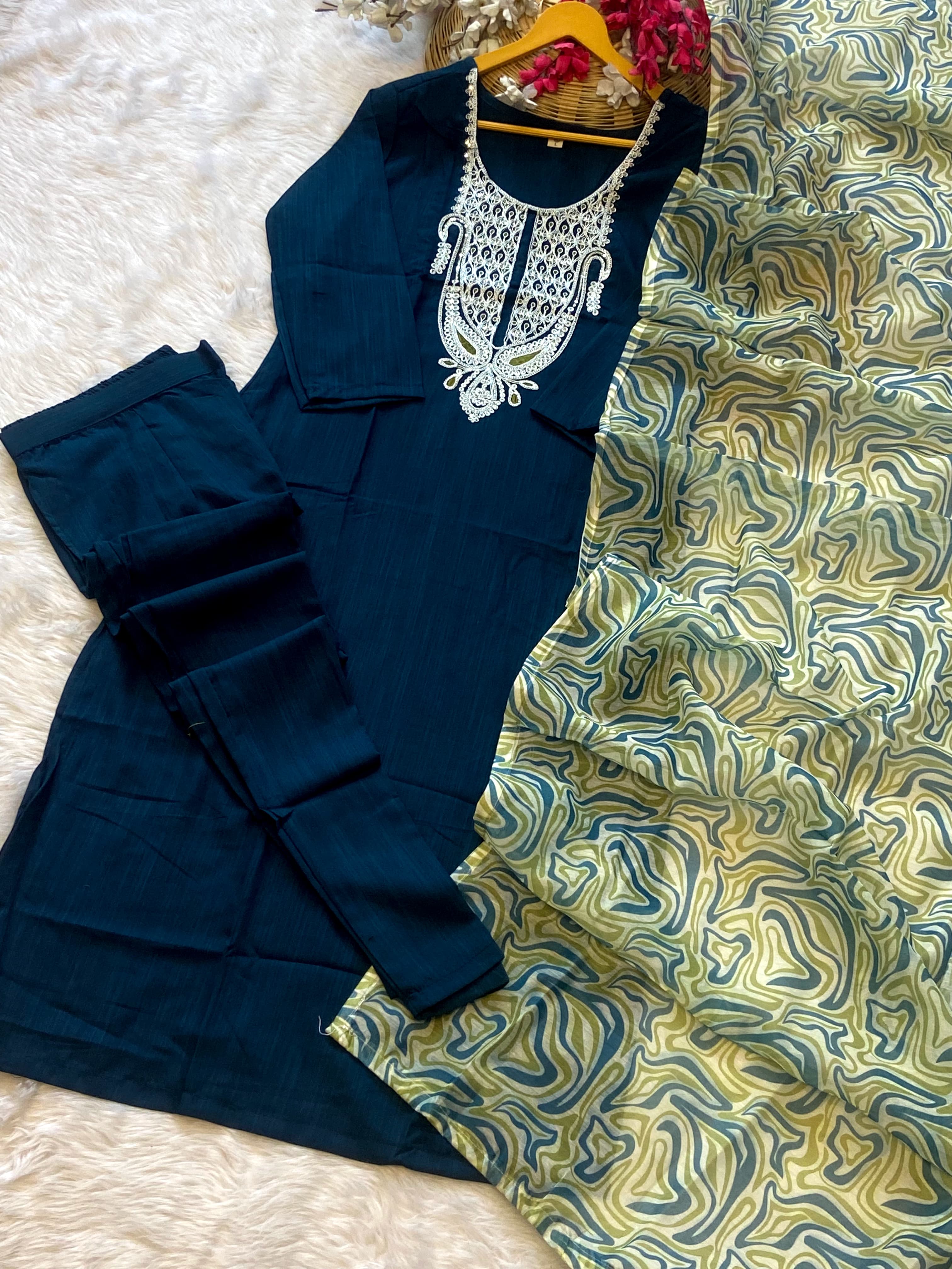 Kurti With Pent