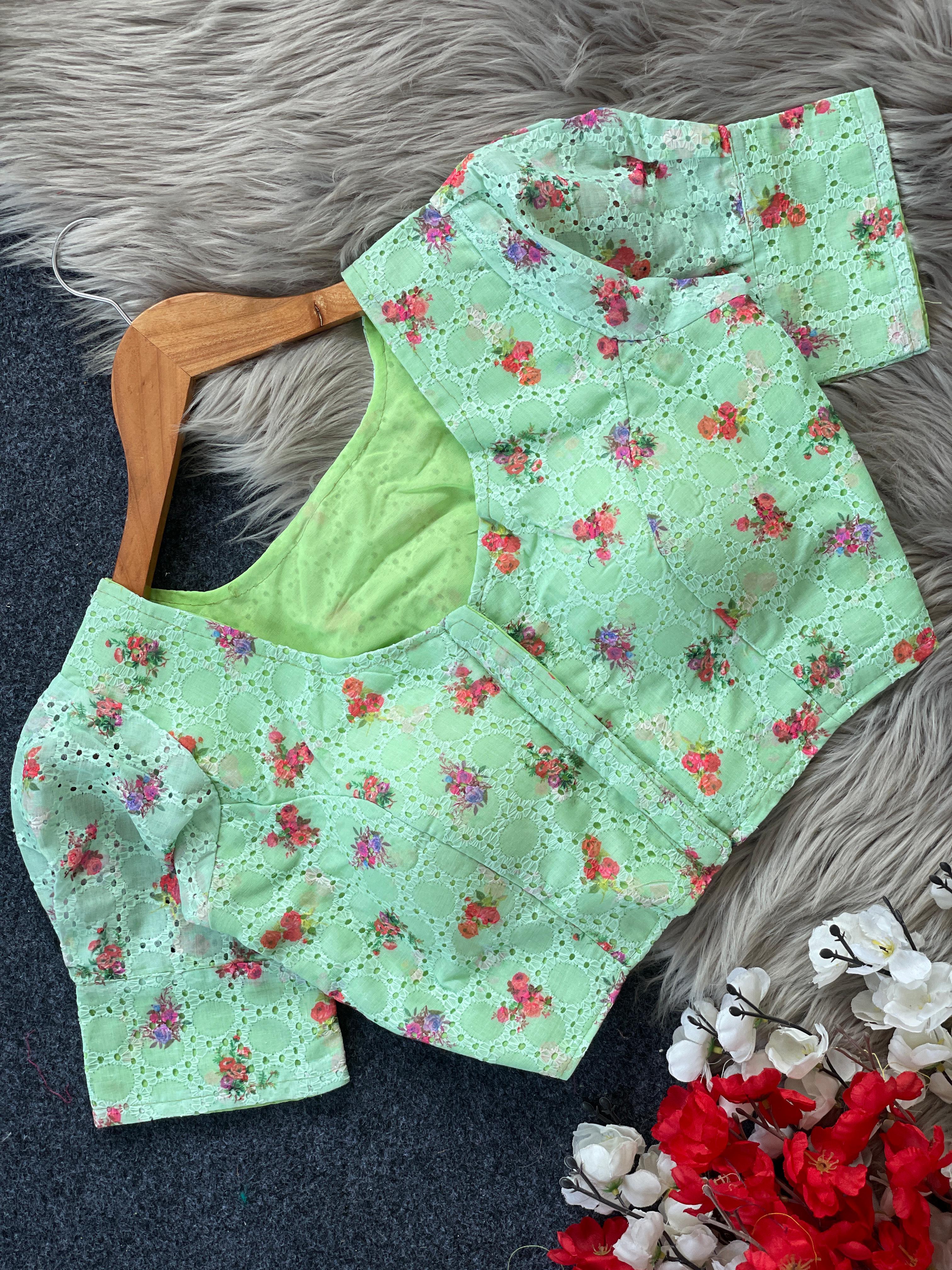 Hakoba Blouse