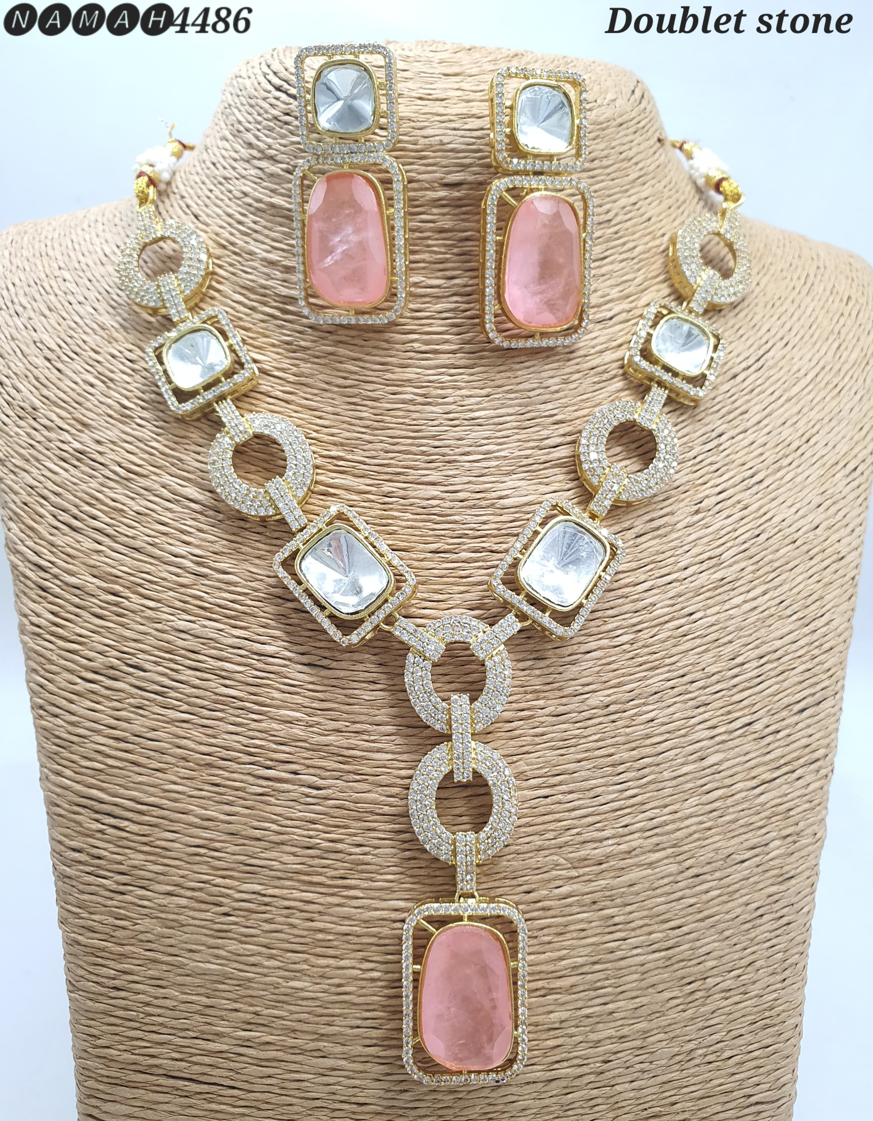 Necklace Set