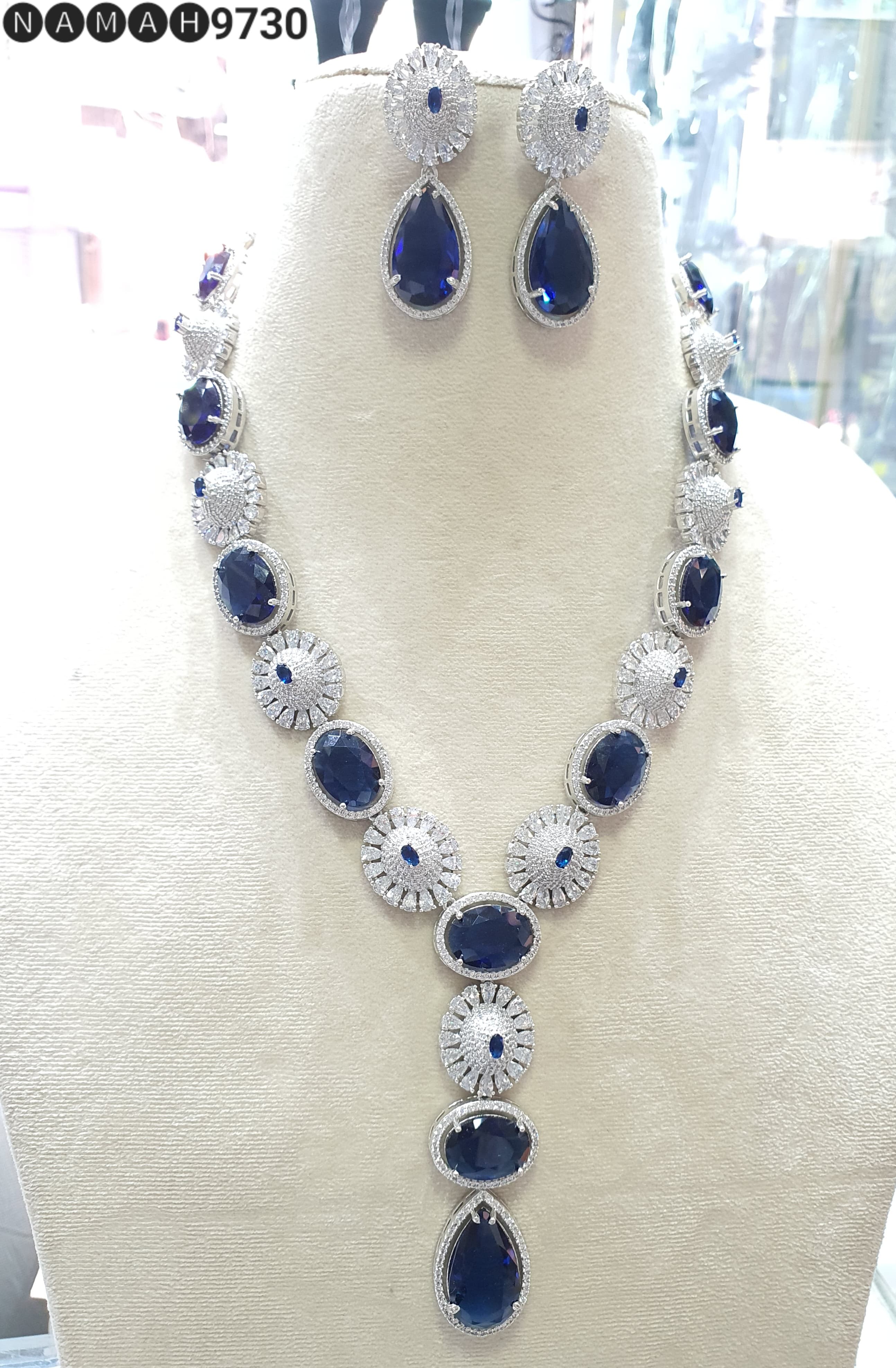 Necklace Set