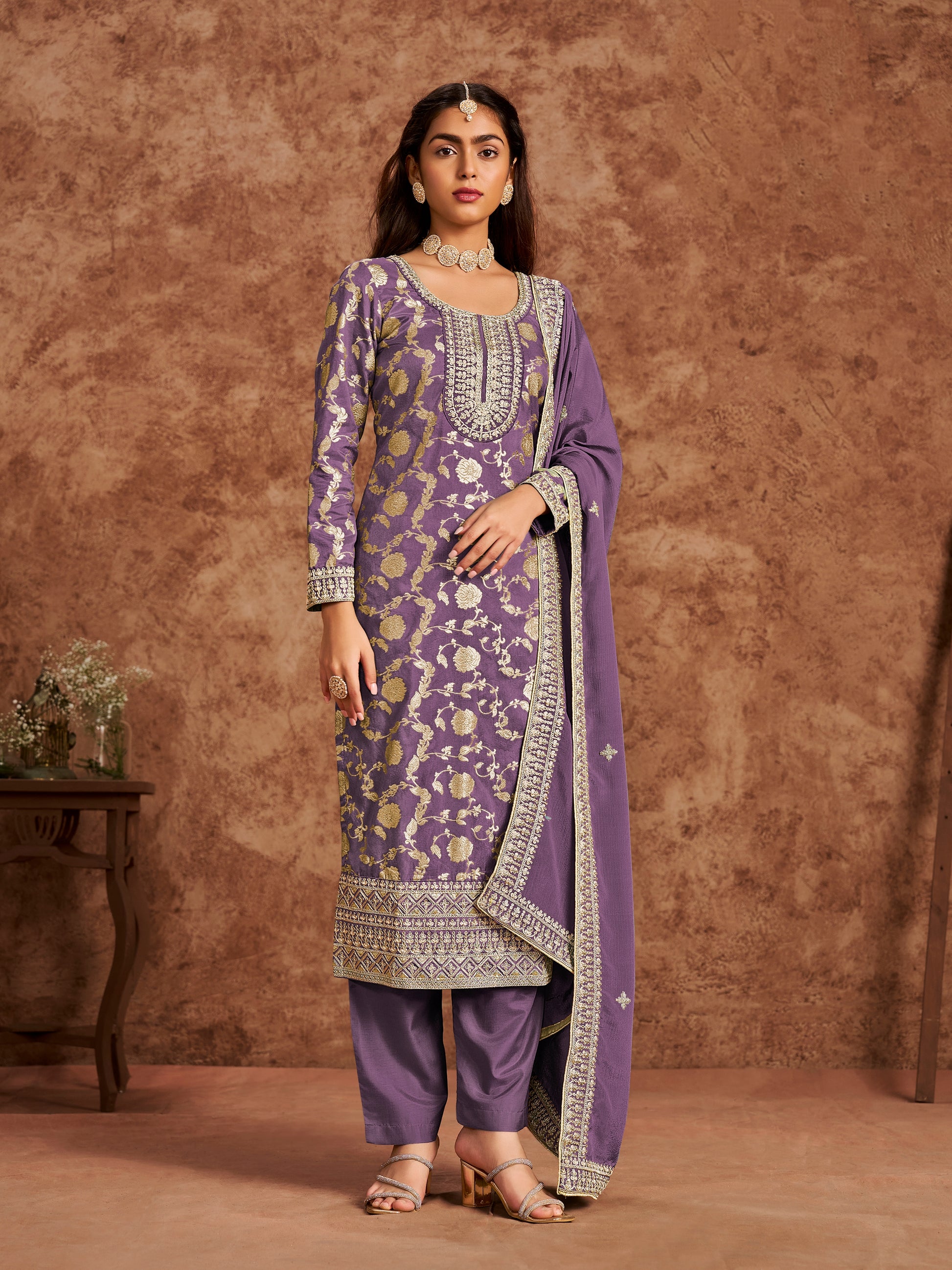 Salwar Suit