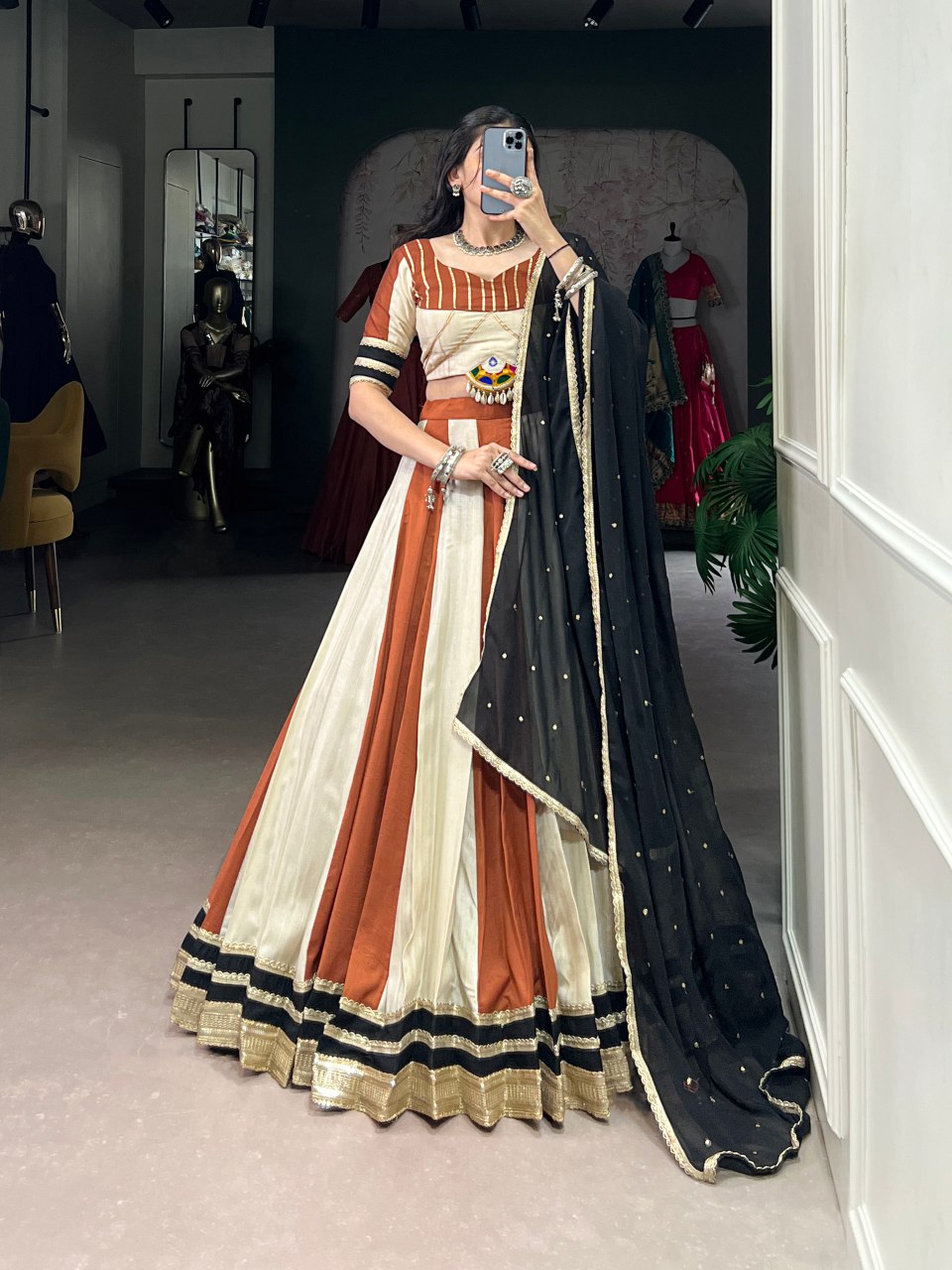 Chaniya Choli
