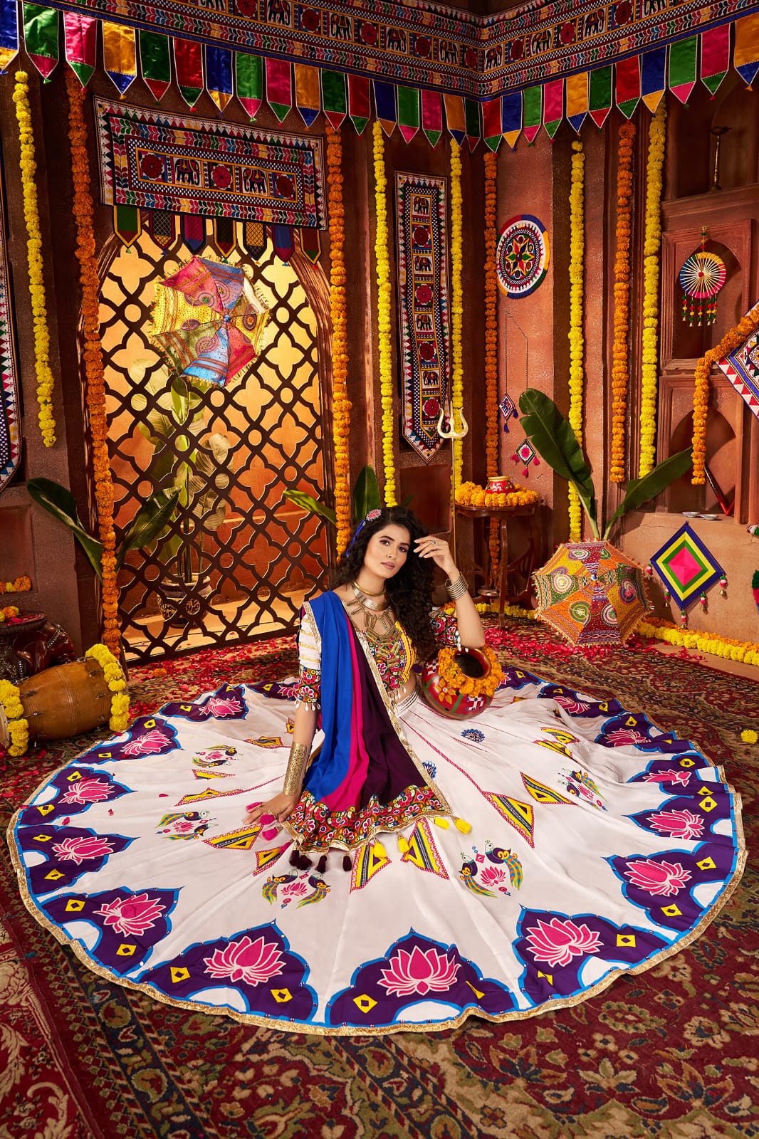 Dupatta with patch lace border