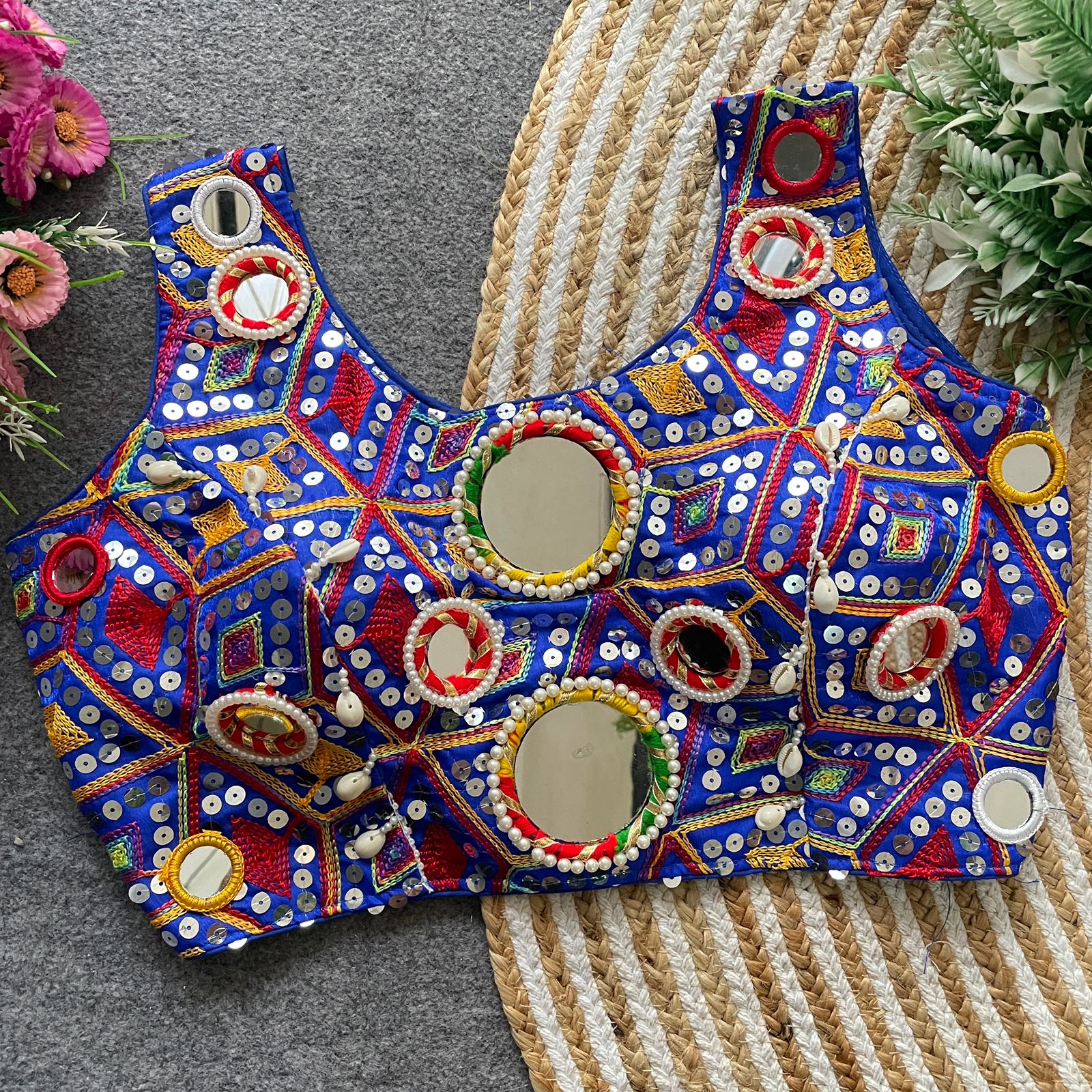 Sleeves Less Blouse