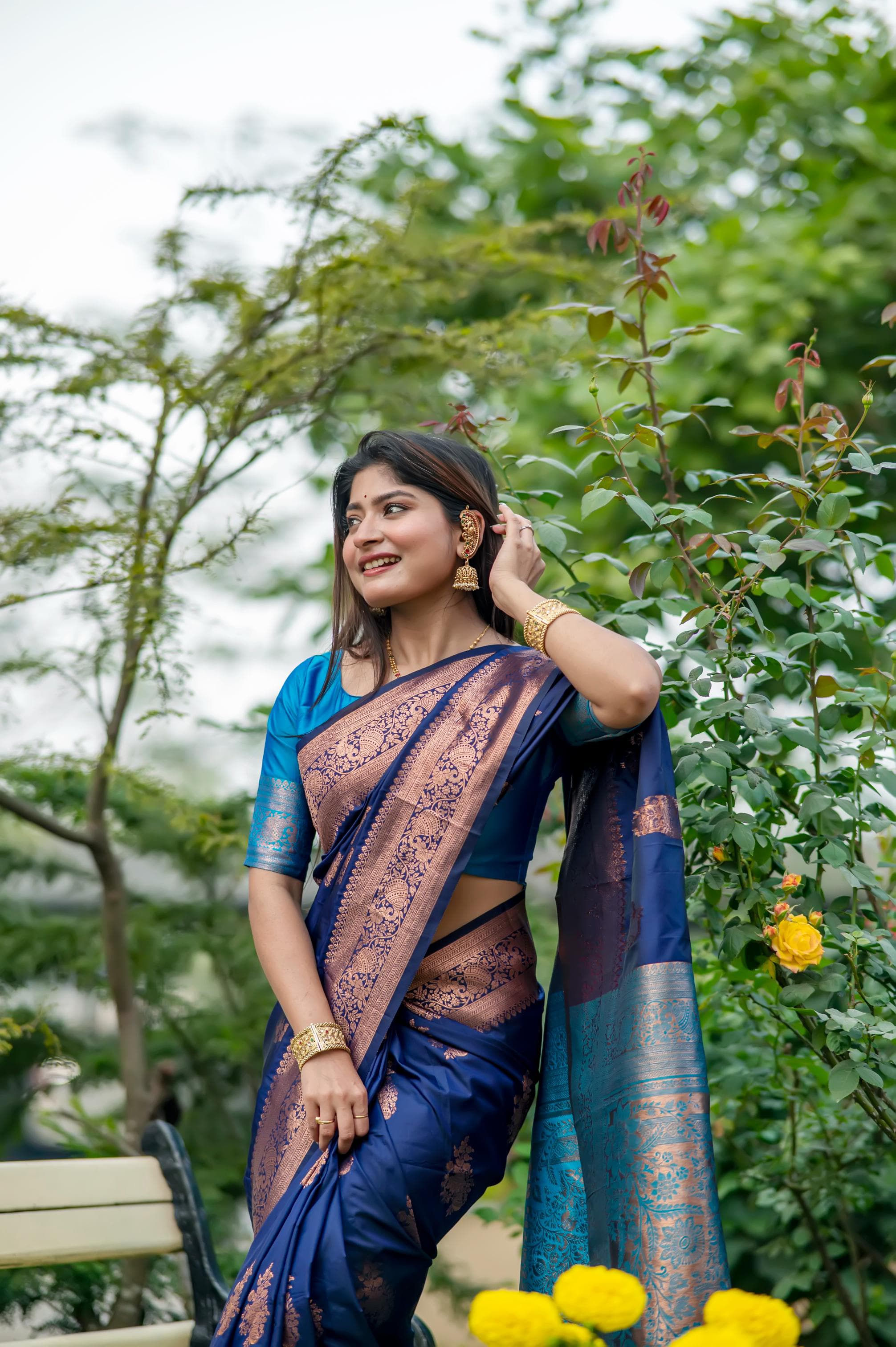 Navy Blue Pure Soft Banarasi Katan Silk Banarasi Saree Soft Silk Saree Anant Tex Exports Pvt.Ltd..