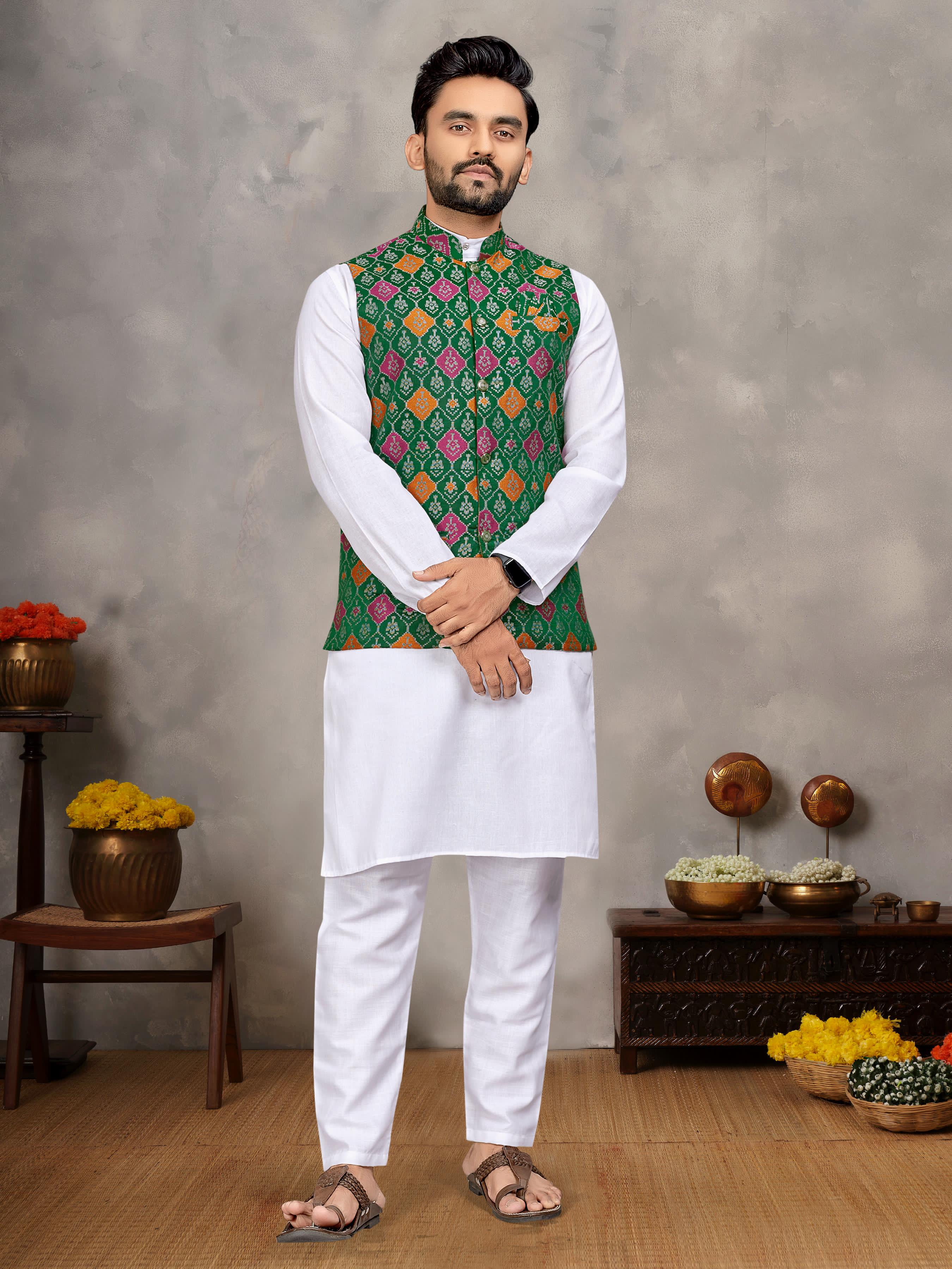 Green Pure Jecqard Weaving Silk Saree With Kurta Pajama Jacket Matching Couple Combo Set