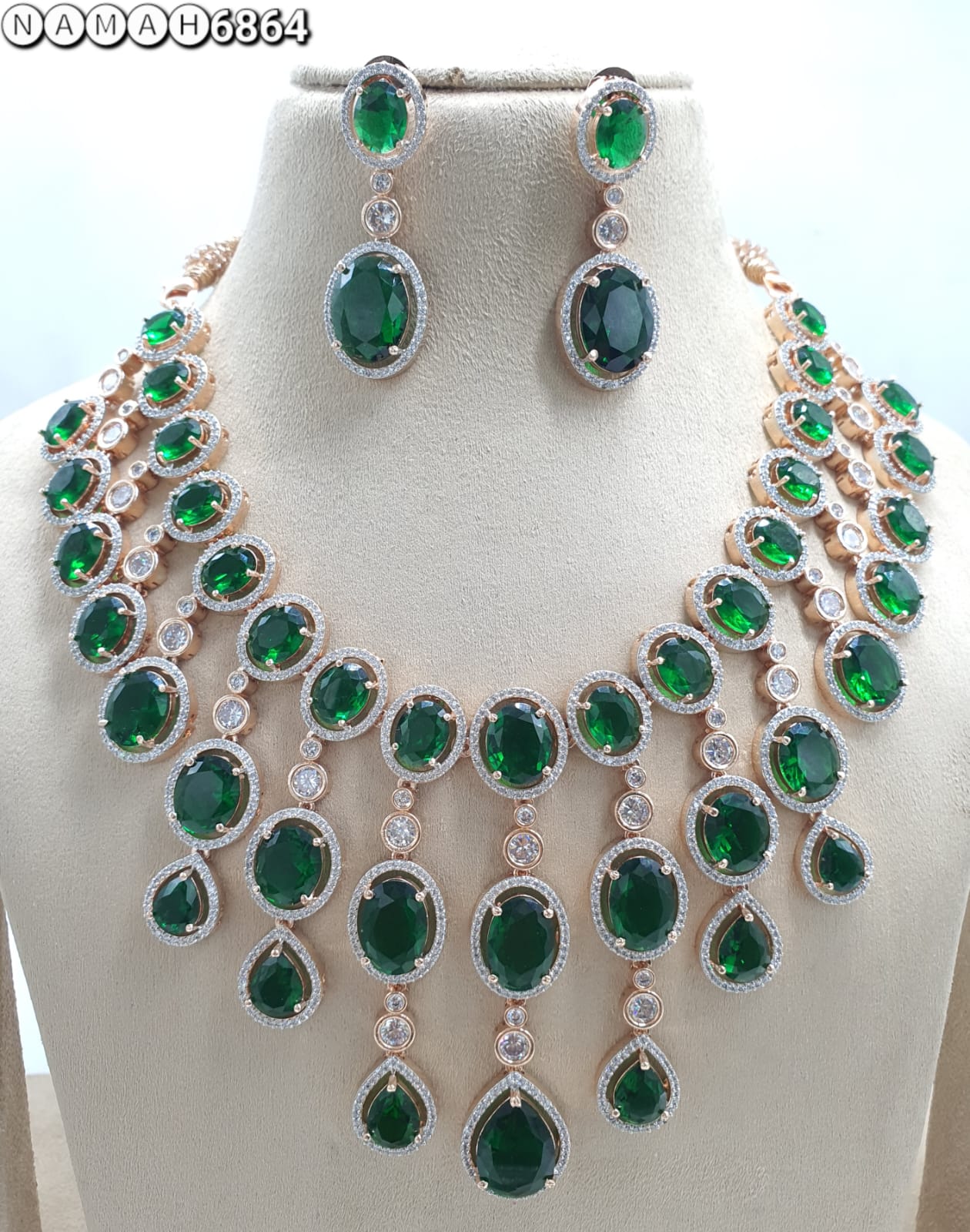 Green American Diamond Necklace Set