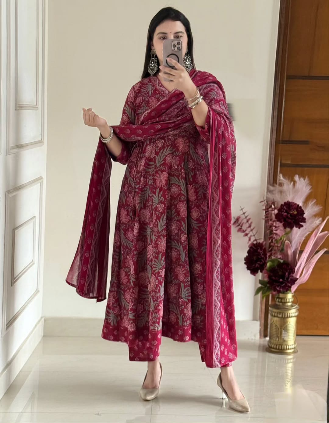 Cream Pure Premium Jaipuri Cotton Pure 60x60 Kurti Pant Dupatta Set