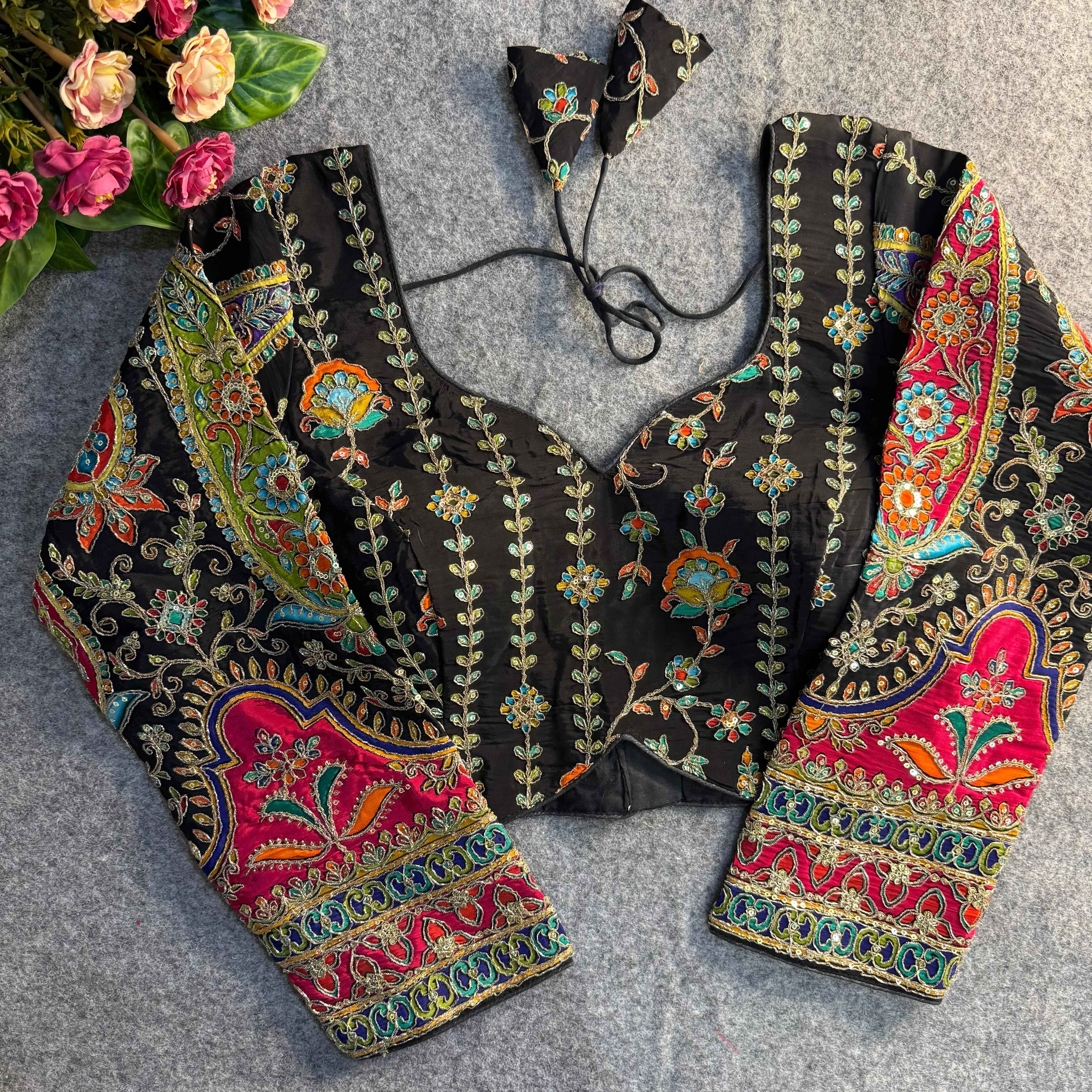 Black Soft Pure Sweetheart Neck Long Sleeves Heavy Position Work Blouse