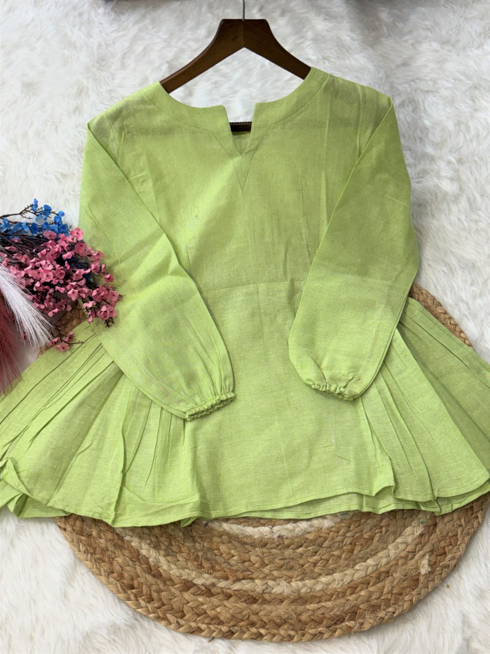Parrot Pure Soft Linen Cotton Kurti Pent