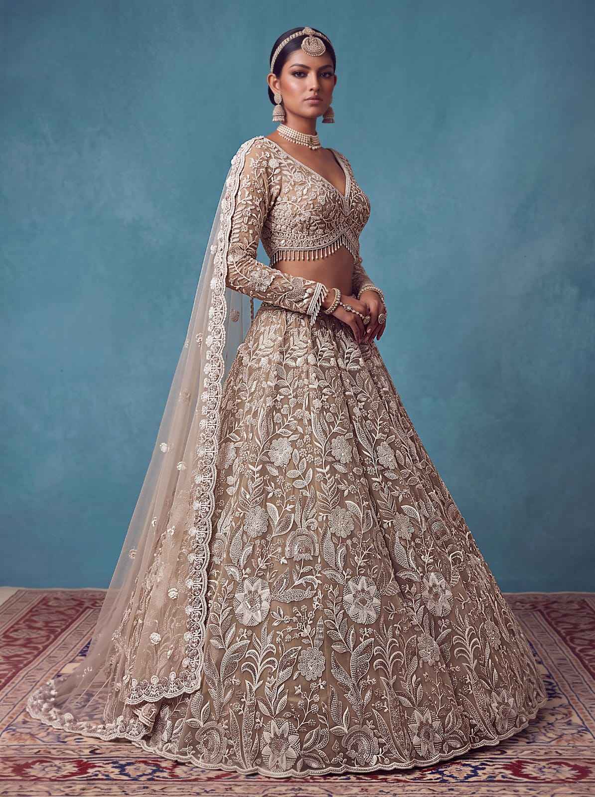 Golden Pure Heavy Net Flower Embroidery Pattern Handwork Sequins Thread Work Bridal Lehenga Choli