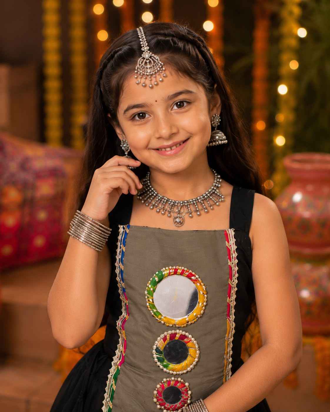Black Pure Roman Silk Heavy Work Kid&