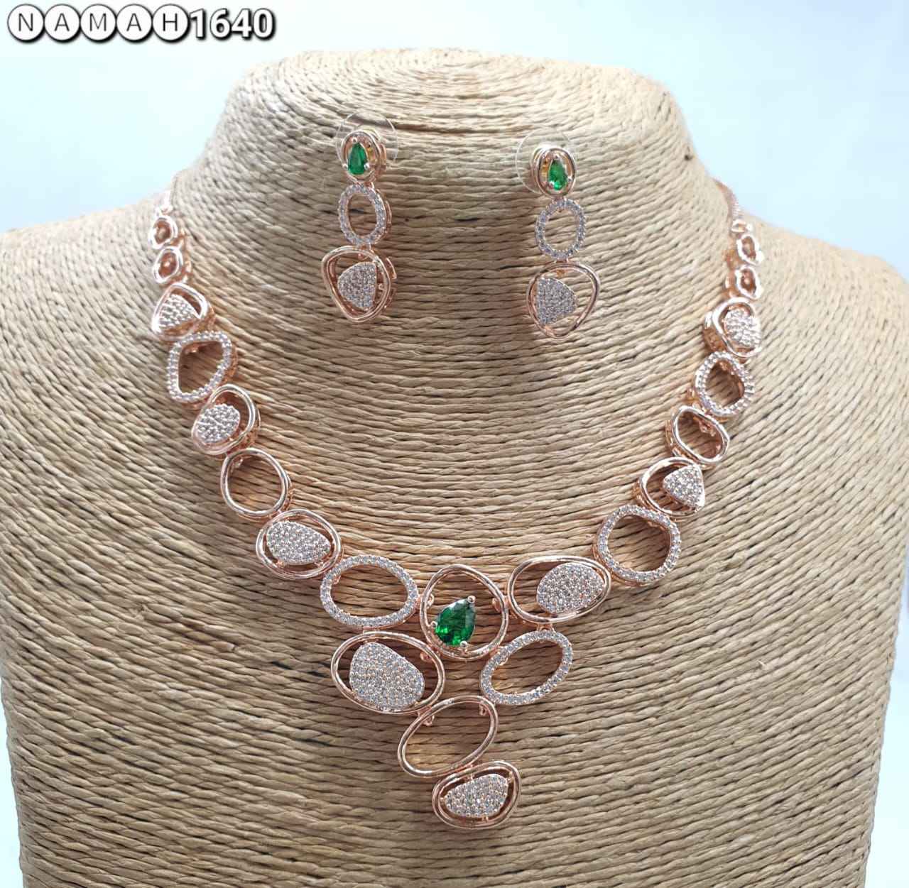 Green American Copper Diamond Necklace Set