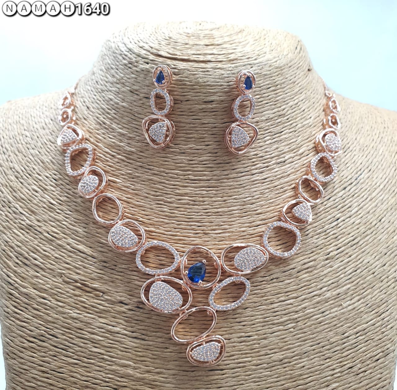 Blue American Copper Diamond Necklace Set