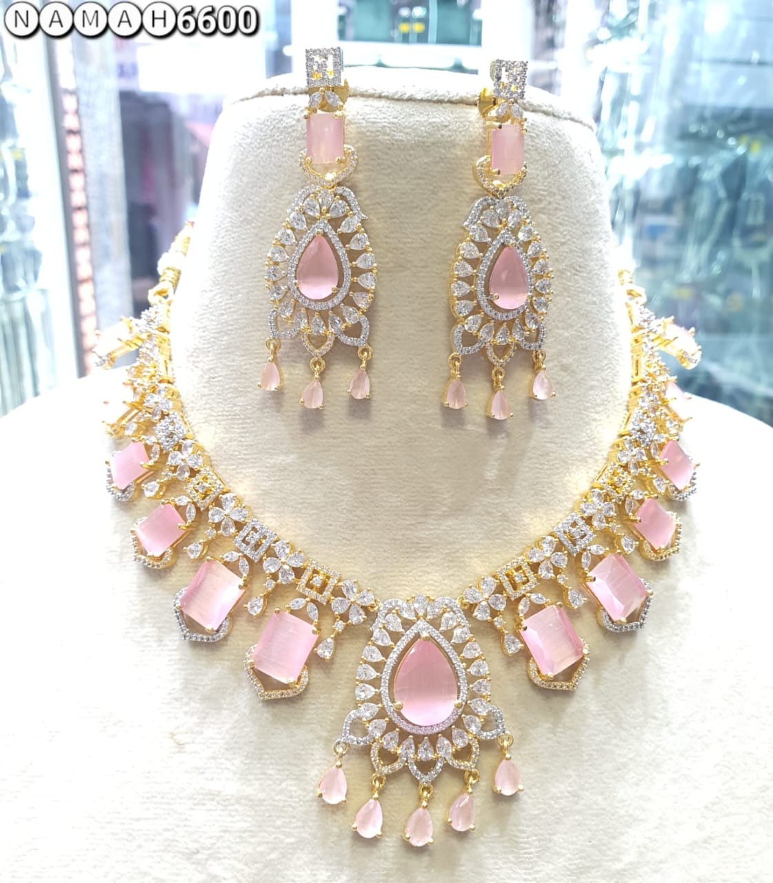 Pink American Gold Diamond Necklace Set