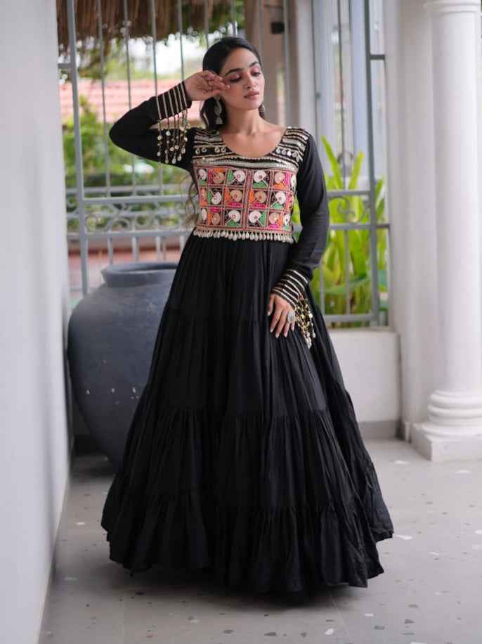 Black Pure Reyon Kutchi Gamthi Thread Embroidery Mirror Work Navratri Lehenga Choli