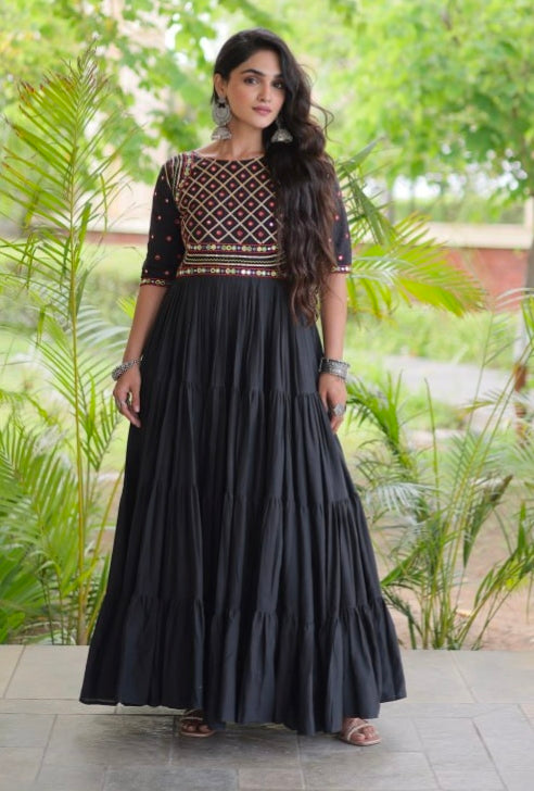 Black Pure Kora Cotton Multi Thread Gotta Patti Mirror Work Navratri Lehenga Choli
