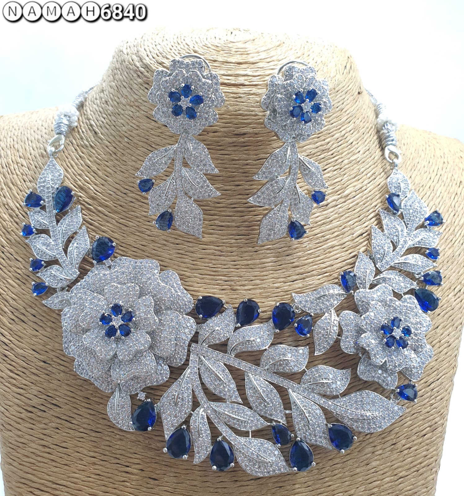 Blue American Diamond Necklace Jewellery Set