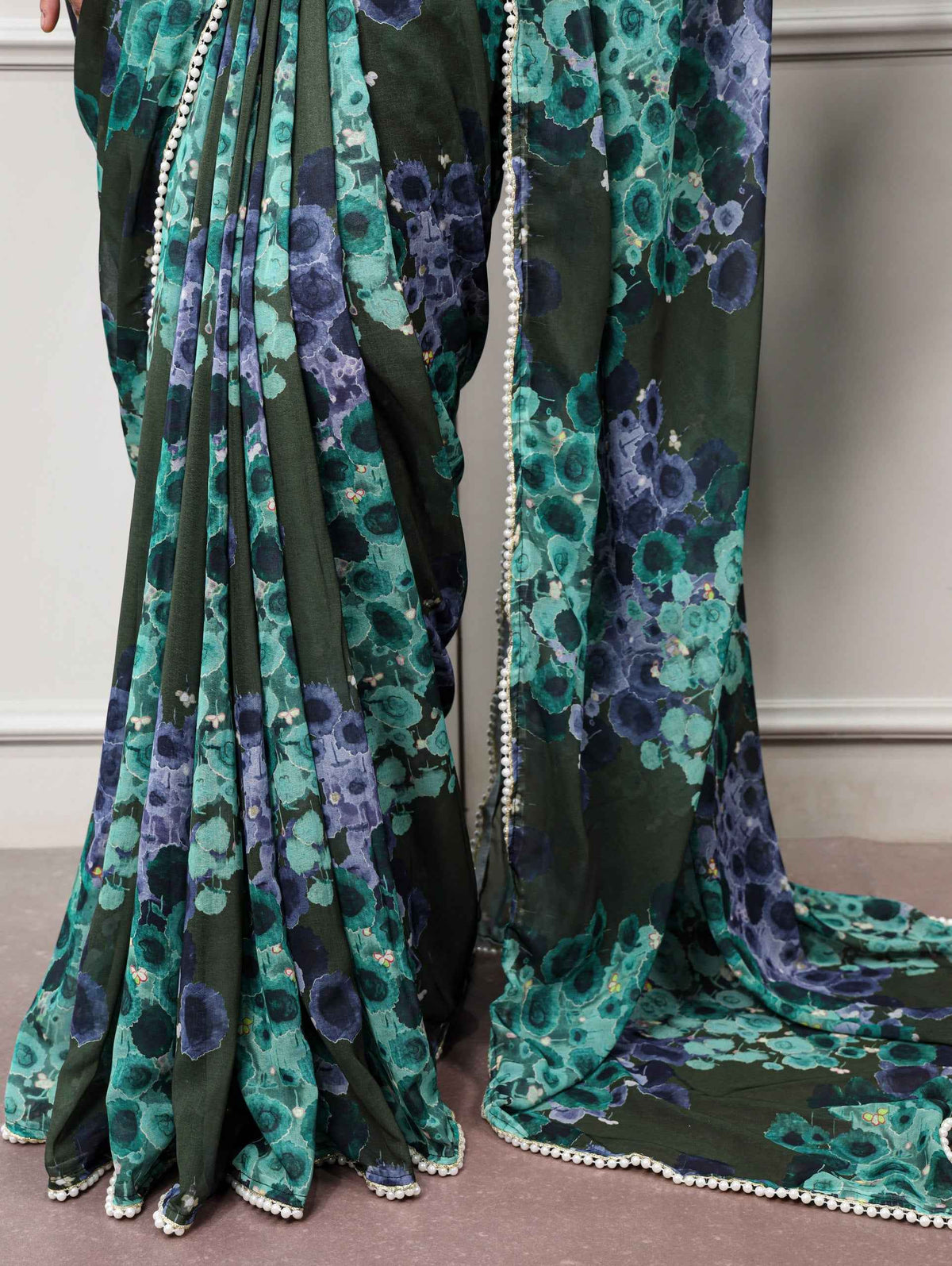 Green Pure Weightless Marbal With Floral Print Weightless Saree