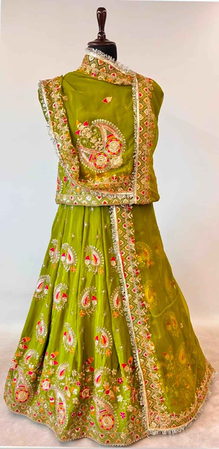 Mehandi Pure Gold Crush 05 Mtr Flair Lehariya Chunni Rajasthani Rajputi Lehenga Choli
